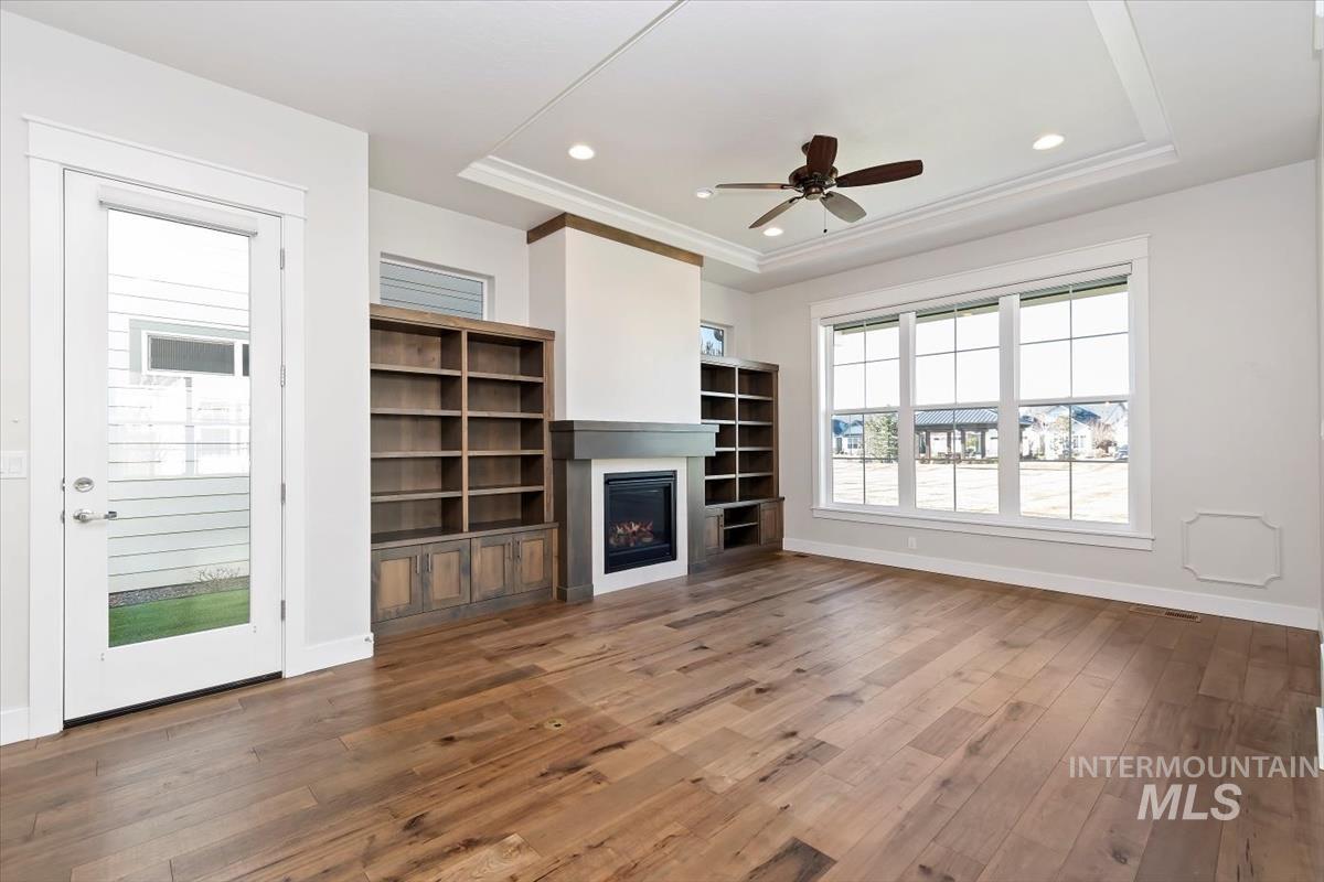 6230 N Bolsena Lane, Meridian, Idaho 83646-7601, 2 Bedrooms, 2 Bathrooms, Residential For Sale, Price $609,000, 98977579