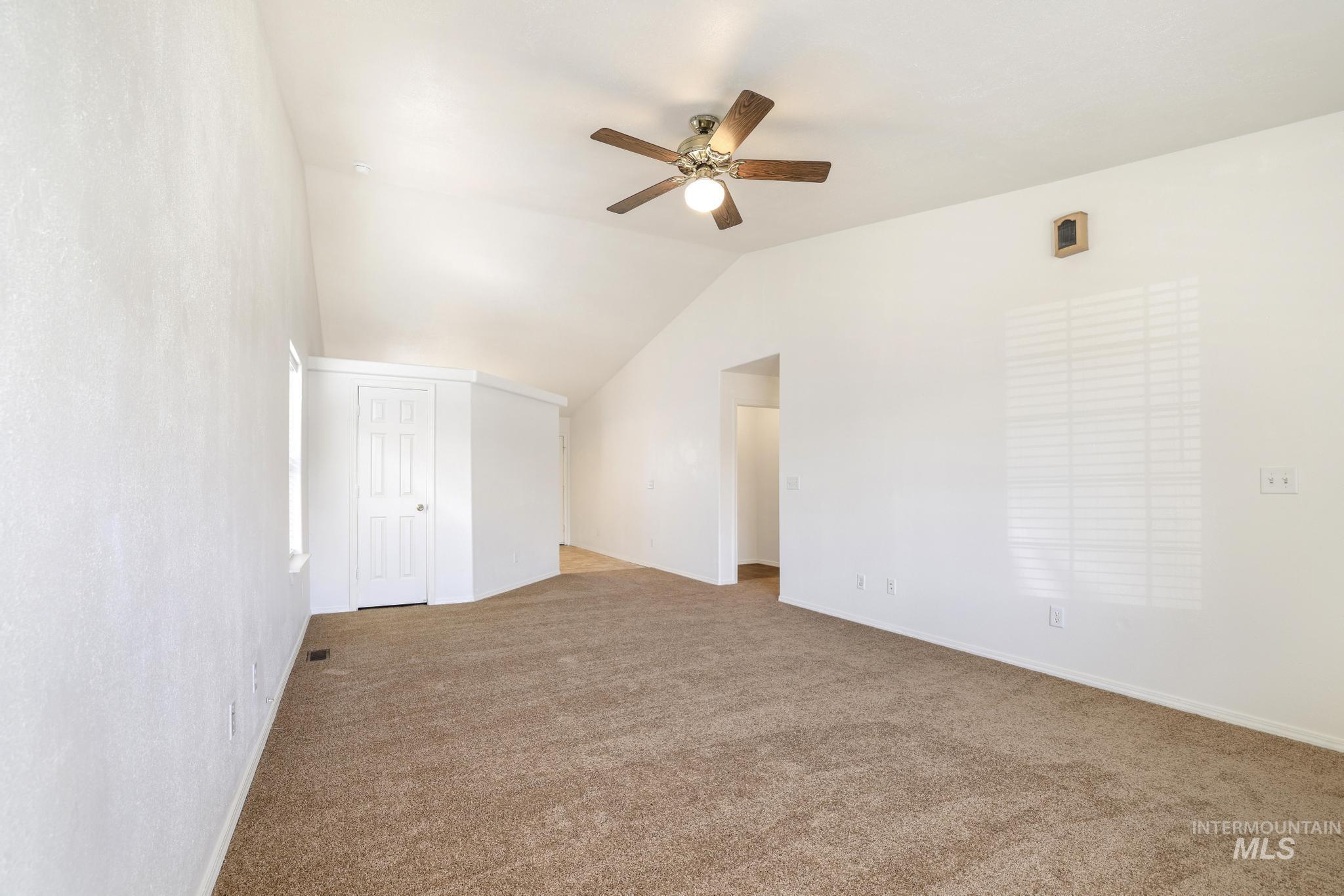 1218 Inca Dr, Twin Falls, Idaho 83301-8723, 3 Bedrooms, 2 Bathrooms, Residential For Sale, Price $310,000, 98977580