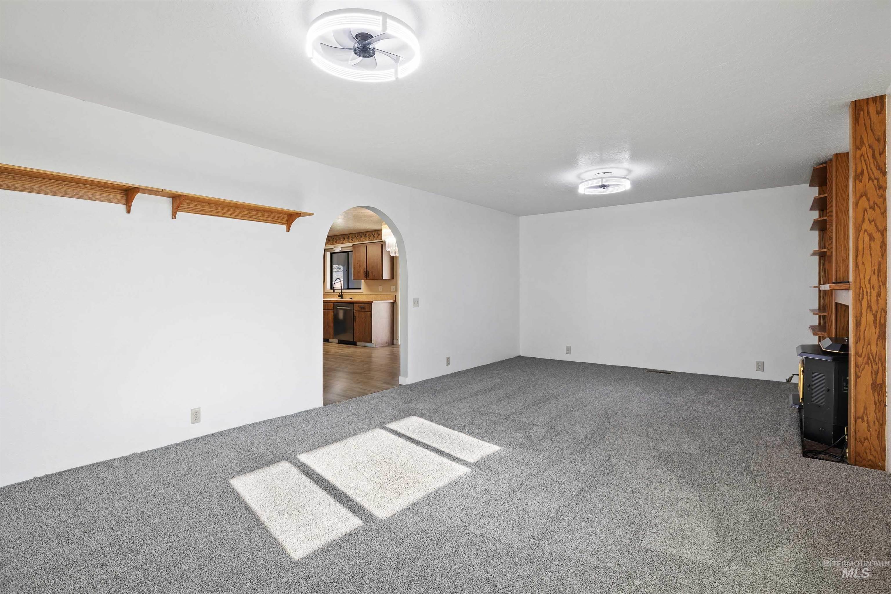 1605 Targhee Dr, Twin Falls, Idaho 83301-3547, 3 Bedrooms, 2 Bathrooms, Residential For Sale, Price $339,900, 98977582