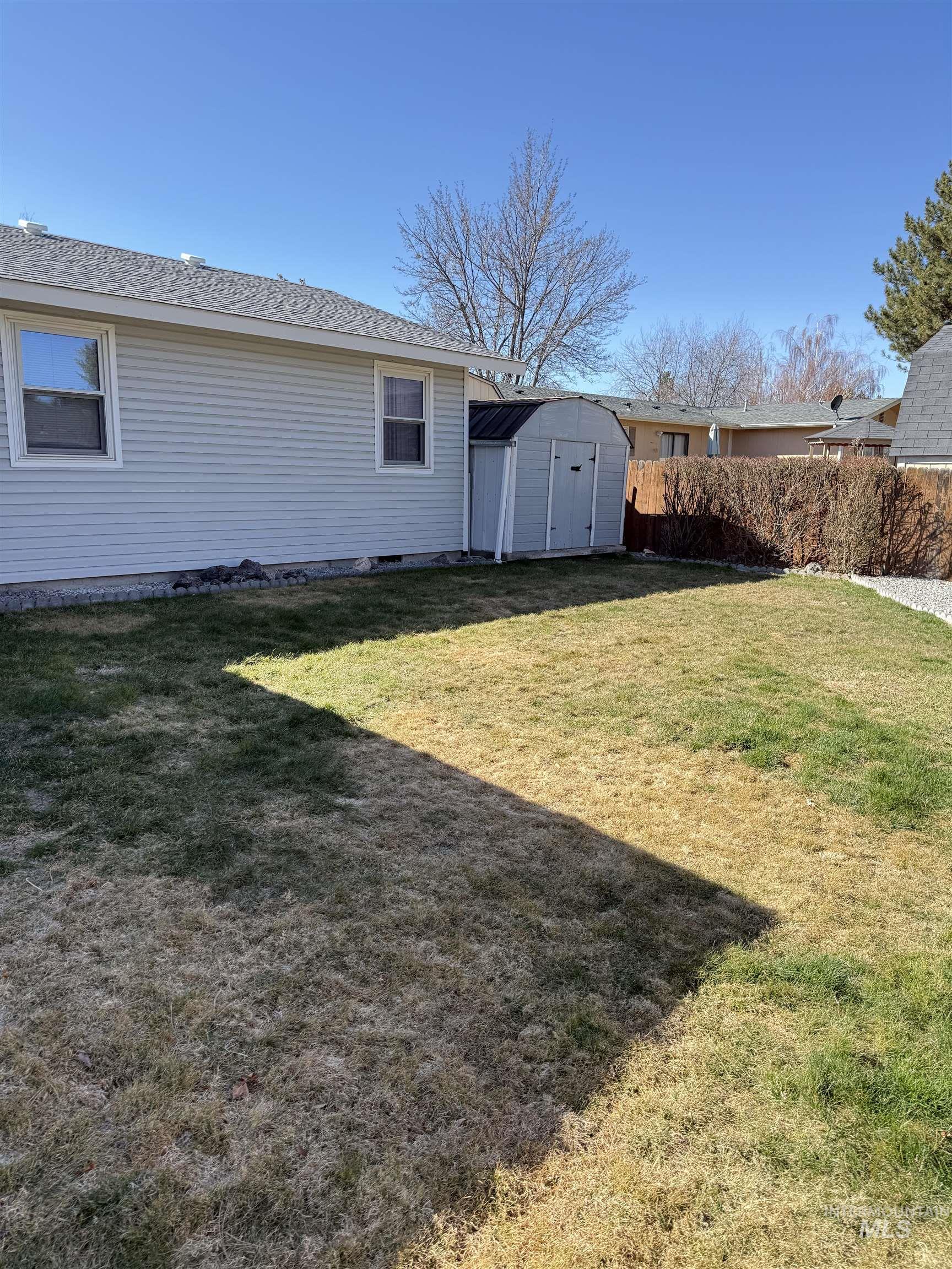 1605 Targhee Dr, Twin Falls, Idaho 83301-3547, 3 Bedrooms, 2 Bathrooms, Residential For Sale, Price $339,900, 98977582