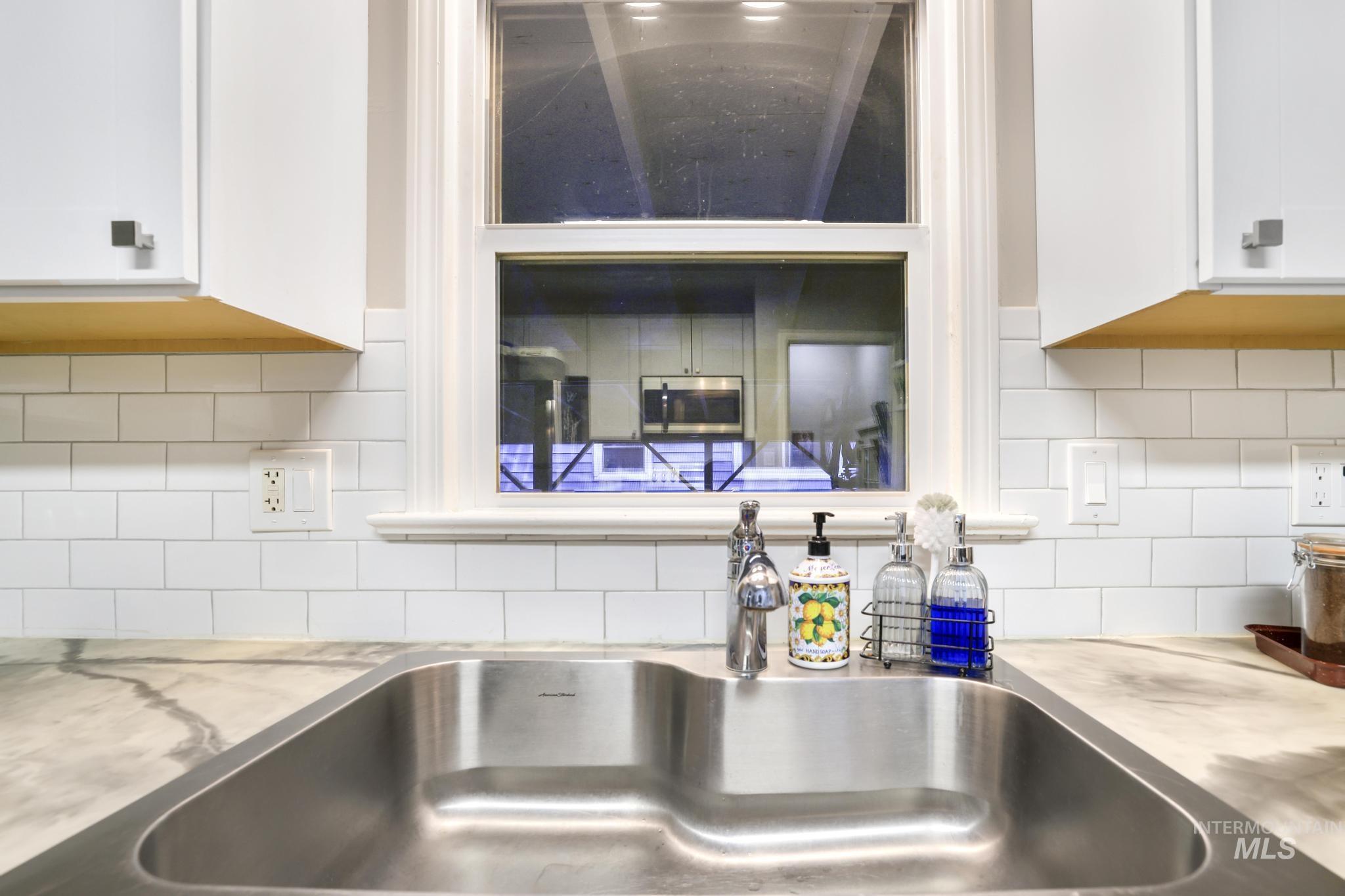 1221 Nevada, Gooding, Idaho 83330, 3 Bedrooms, 1 Bathroom, Residential For Sale, Price $269,900, 98977583