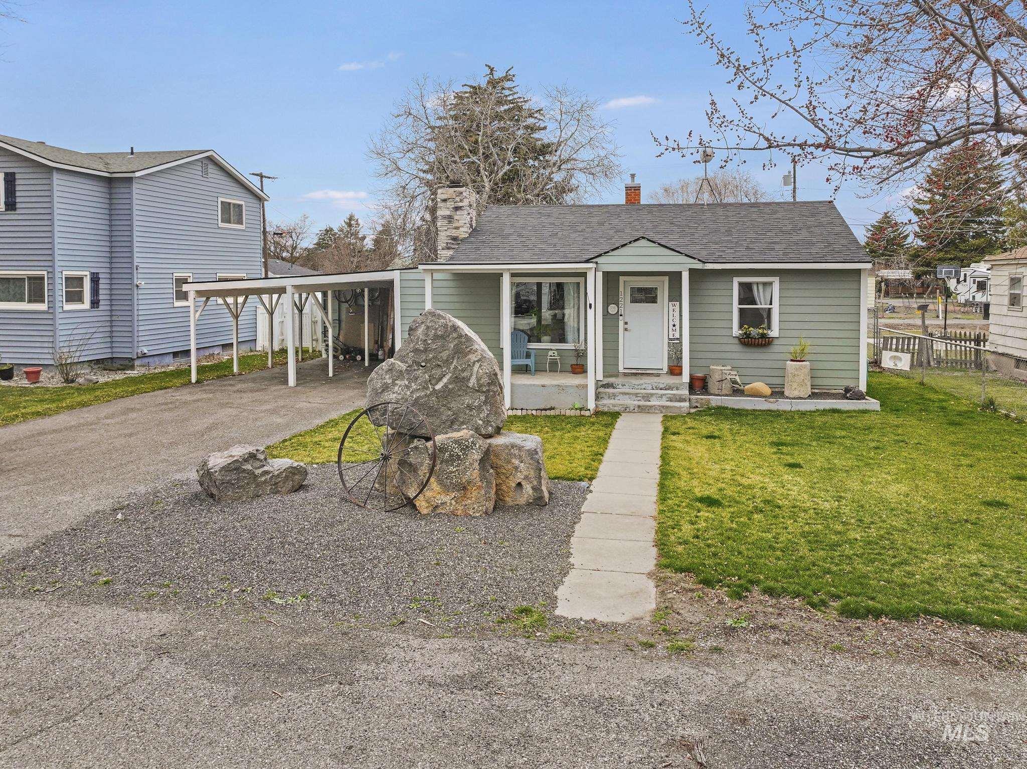 1221 Nevada, Gooding, Idaho 83330, 3 Bedrooms, 1 Bathroom, Residential For Sale, Price $269,900, 98977583