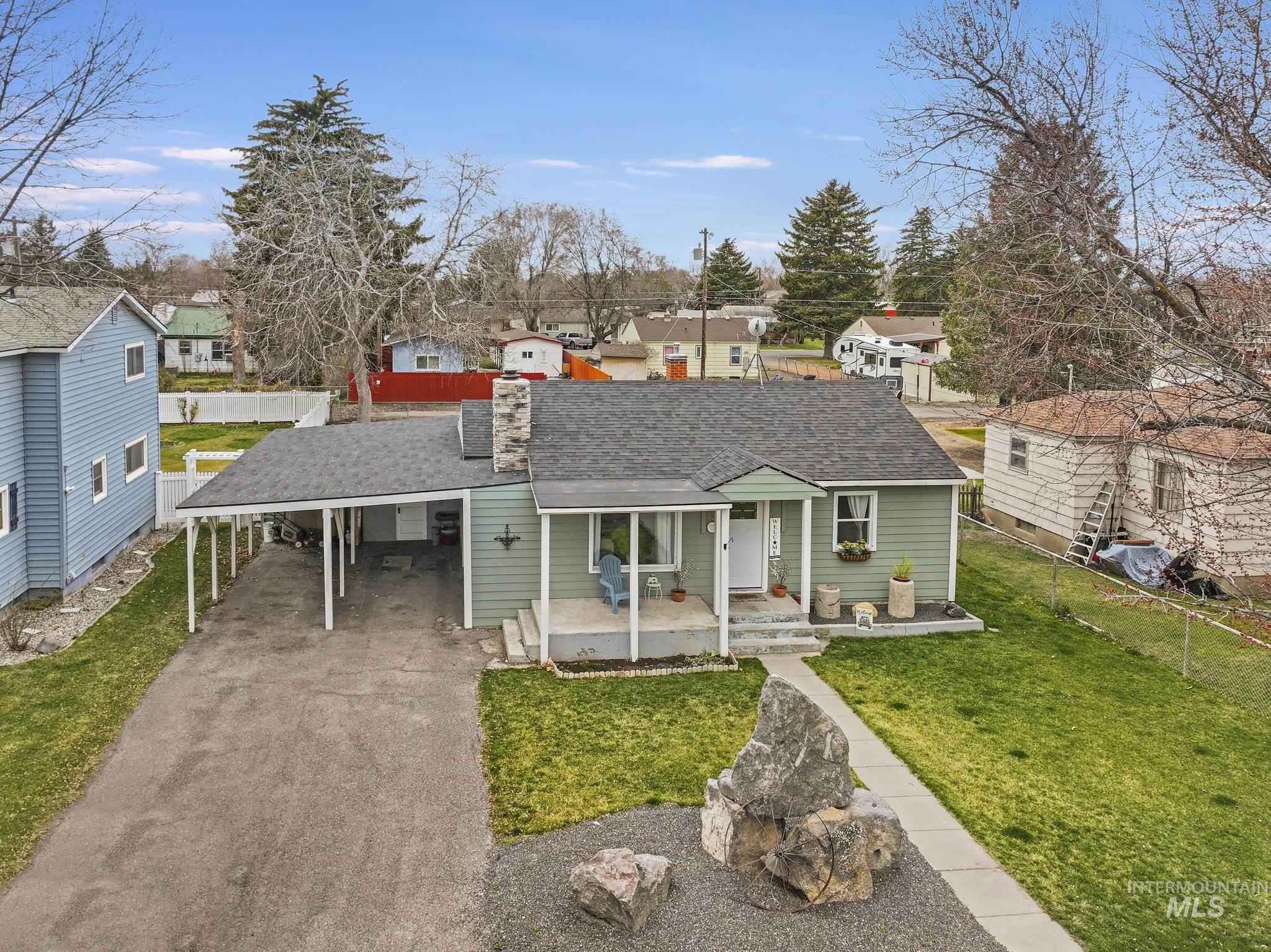 1221 Nevada, Gooding, Idaho 83330, 3 Bedrooms, 1 Bathroom, Residential For Sale, Price $269,900, 98977583