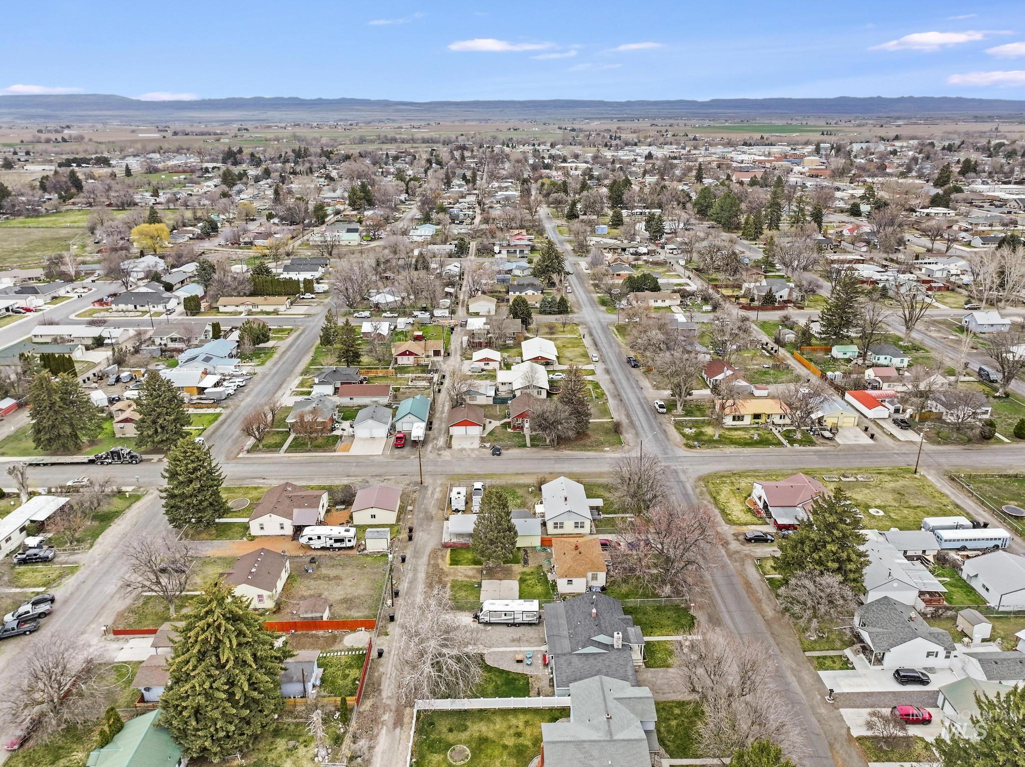 1221 Nevada, Gooding, Idaho 83330, 3 Bedrooms, 1 Bathroom, Residential For Sale, Price $269,900, 98977583