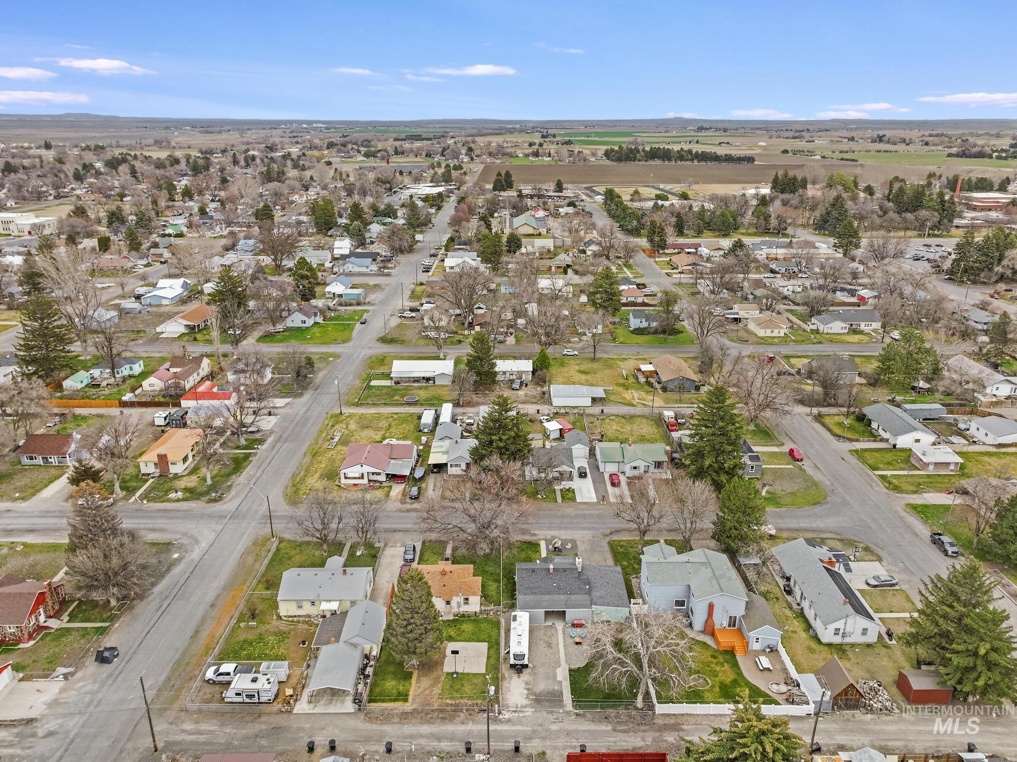 1221 Nevada, Gooding, Idaho 83330, 3 Bedrooms, 1 Bathroom, Residential For Sale, Price $269,900, 98977583