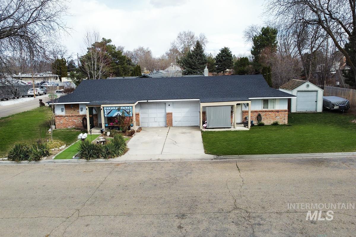 2903 2905 S Ohio Ave, Caldwell, Idaho 83605, 2 Bedrooms, 1 Bathroom, Residential Income For Sale, Price $465,000,MLS 98977585