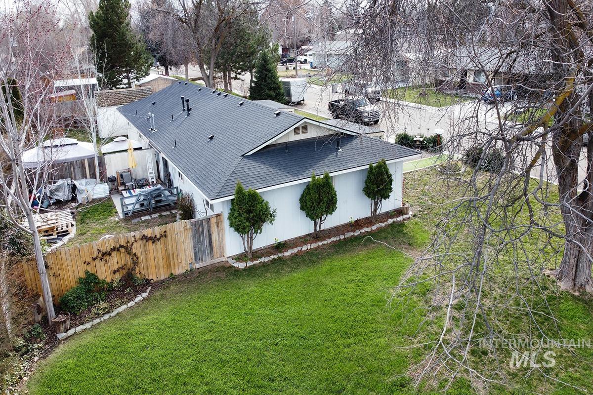 2903 2905 S Ohio Ave, Caldwell, Idaho 83605, 2 Bedrooms, 1 Bathroom, Residential Income For Sale, Price $465,000,MLS 98977585