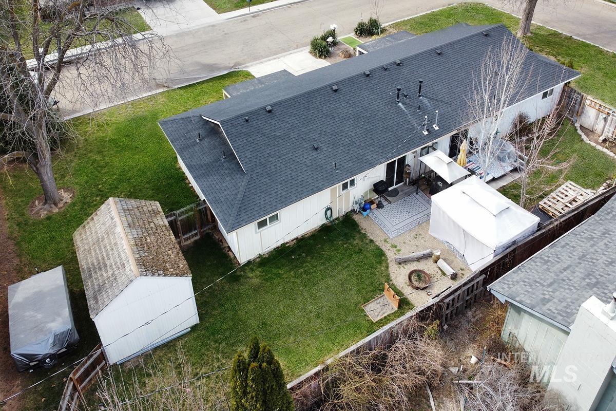 2903 2905 S Ohio Ave, Caldwell, Idaho 83605, 2 Bedrooms, 1 Bathroom, Residential Income For Sale, Price $465,000,MLS 98977585