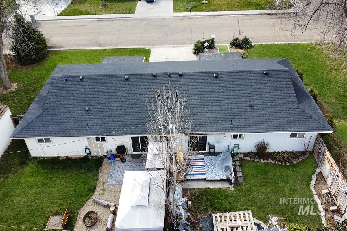 2903 2905 S Ohio Ave, Caldwell, Idaho 83605, 2 Bedrooms, 1 Bathroom, Residential Income For Sale, Price $465,000,MLS 98977585