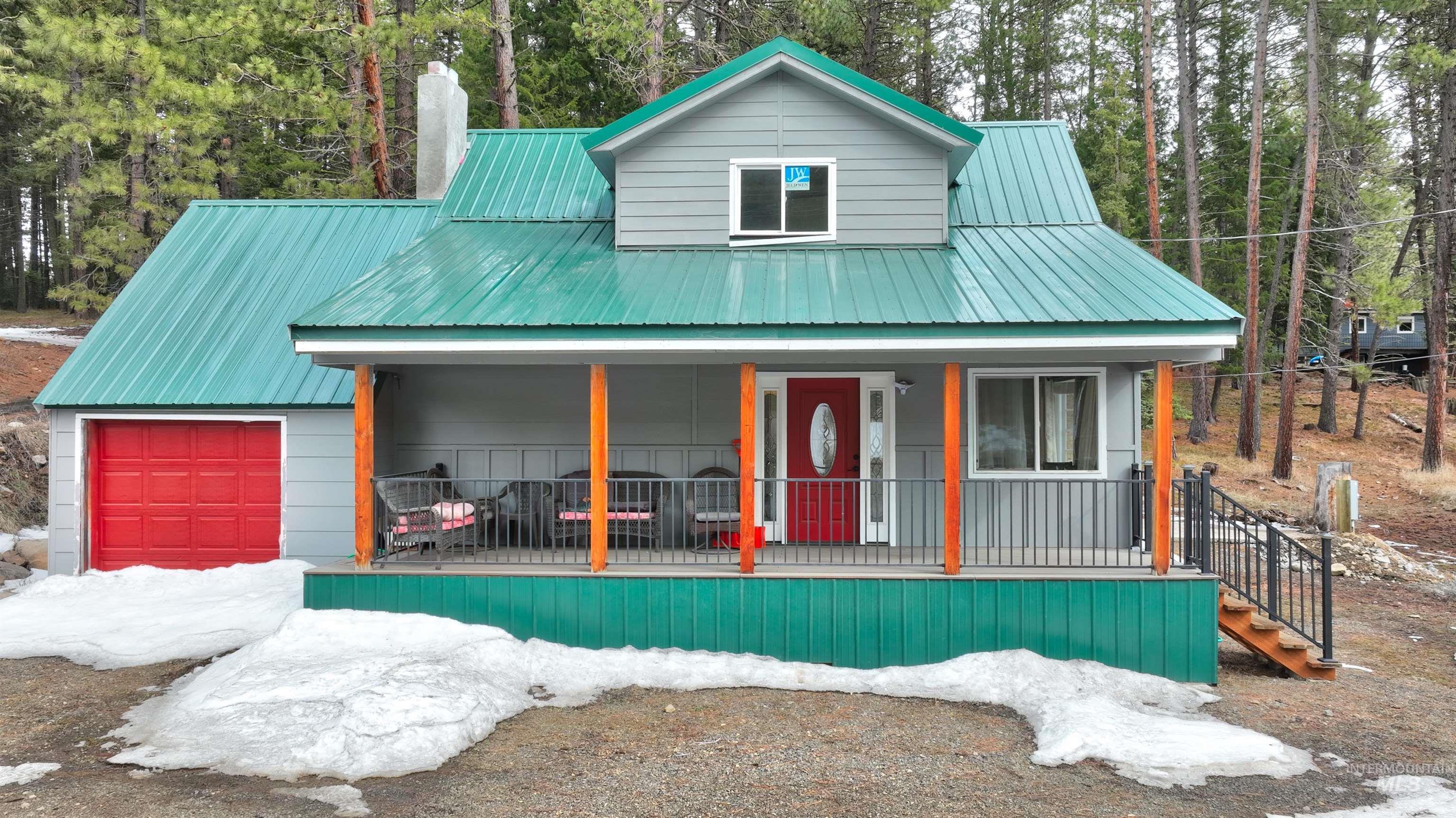 305 N 3rd St., McCall, Idaho 83638, 3 Bedrooms, 1 Bathroom, Residential For Sale, Price $730,000, 98977586