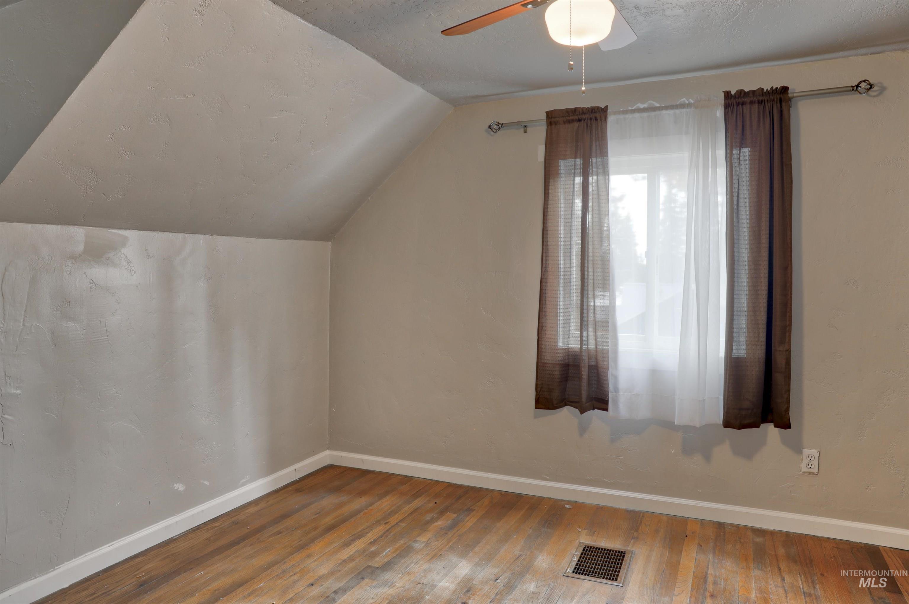 305 N 3rd St., McCall, Idaho 83638, 3 Bedrooms, 1 Bathroom, Residential For Sale, Price $730,000, 98977586