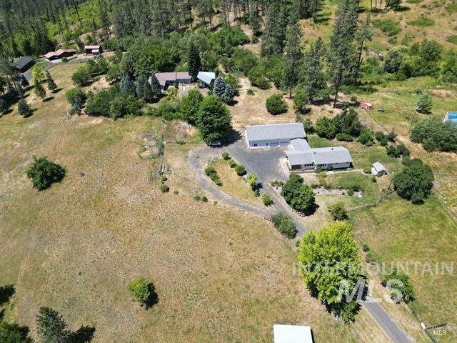 367 Woodland Rd, Kamiah, Idaho 83536, 5 Bedrooms, 2 Bathrooms, Residential For Sale, Price $795,000,MLS 98977587