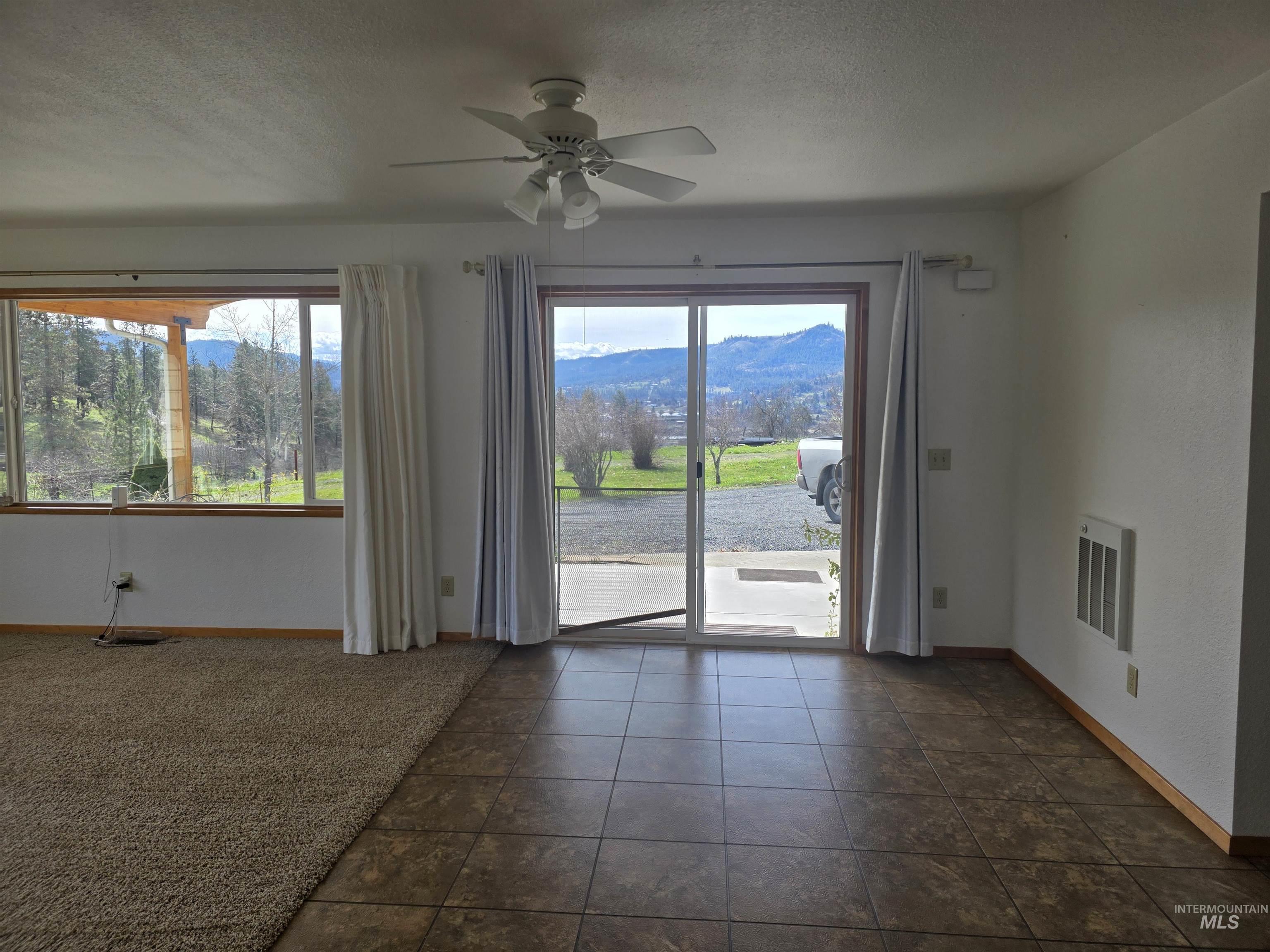 367 Woodland Rd, Kamiah, Idaho 83536, 5 Bedrooms, 2 Bathrooms, Residential For Sale, Price $795,000,MLS 98977587