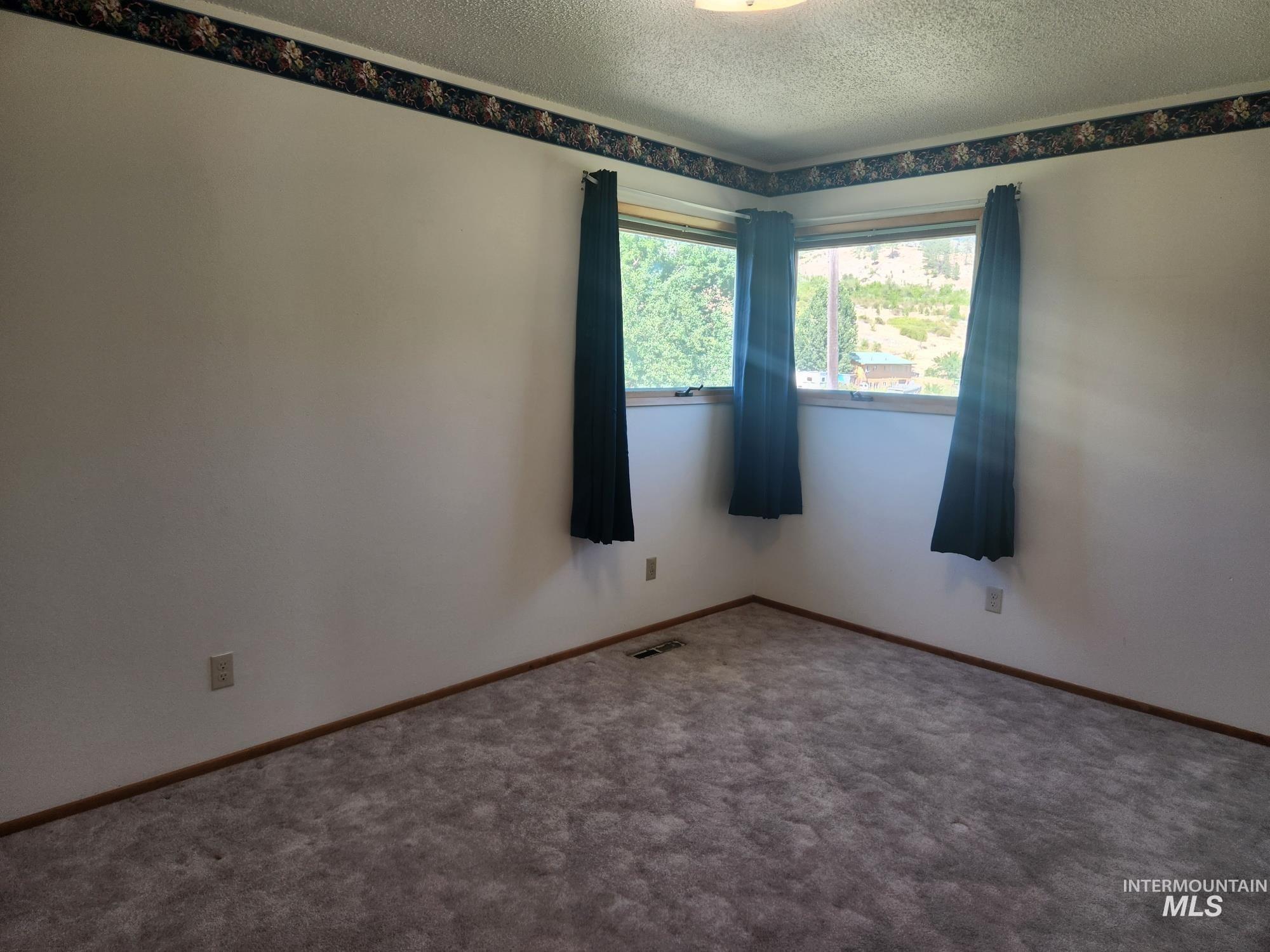 367 Woodland Rd, Kamiah, Idaho 83536, 5 Bedrooms, 2 Bathrooms, Residential For Sale, Price $795,000,MLS 98977587