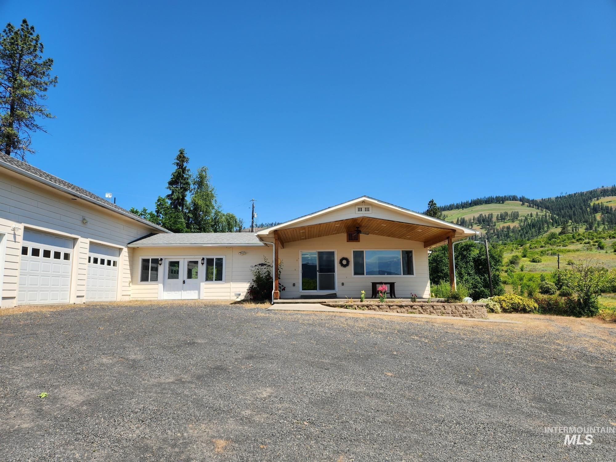 367 Woodland Rd, Kamiah, Idaho 83536, 5 Bedrooms, 2 Bathrooms, Residential For Sale, Price $795,000,MLS 98977587