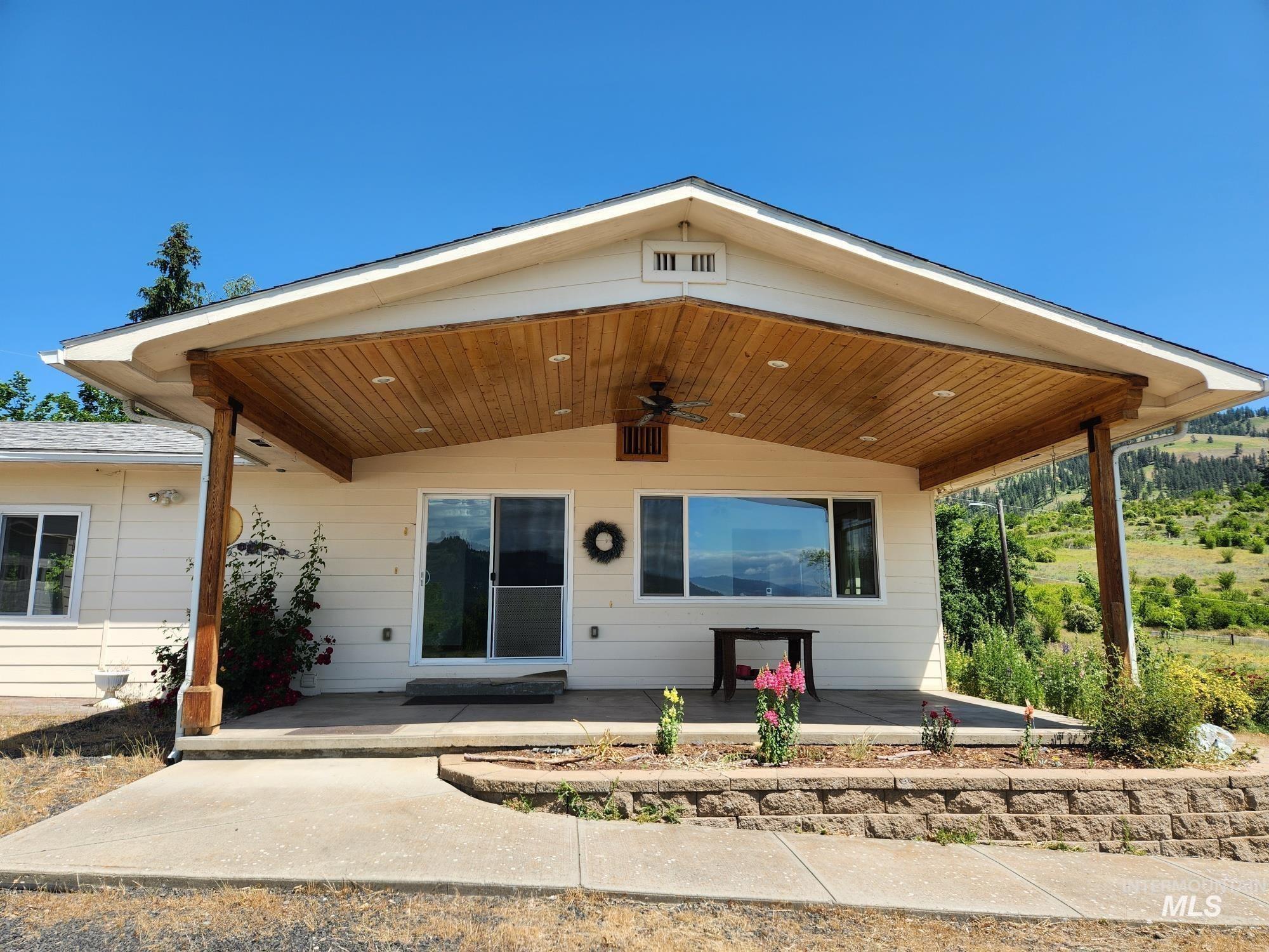 367 Woodland Rd, Kamiah, Idaho 83536, 5 Bedrooms, 2 Bathrooms, Residential For Sale, Price $795,000,MLS 98977587