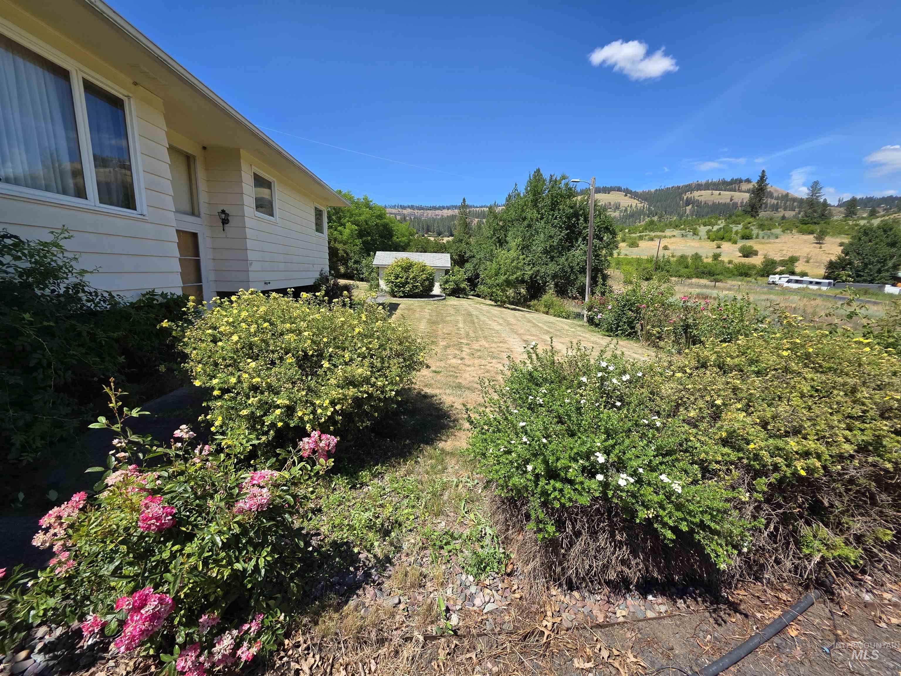 367 Woodland Rd, Kamiah, Idaho 83536, 5 Bedrooms, 2 Bathrooms, Residential For Sale, Price $795,000, 98977587
