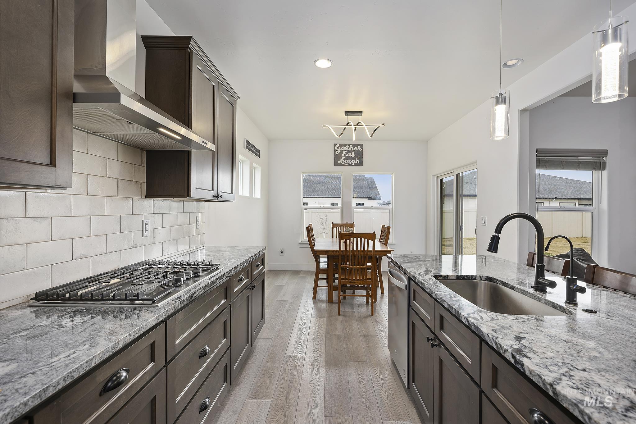 827 Mossview Ave, Twin Falls, Idaho 83301, 4 Bedrooms, 3 Bathrooms, Residential For Sale, Price $540,000, 98977588