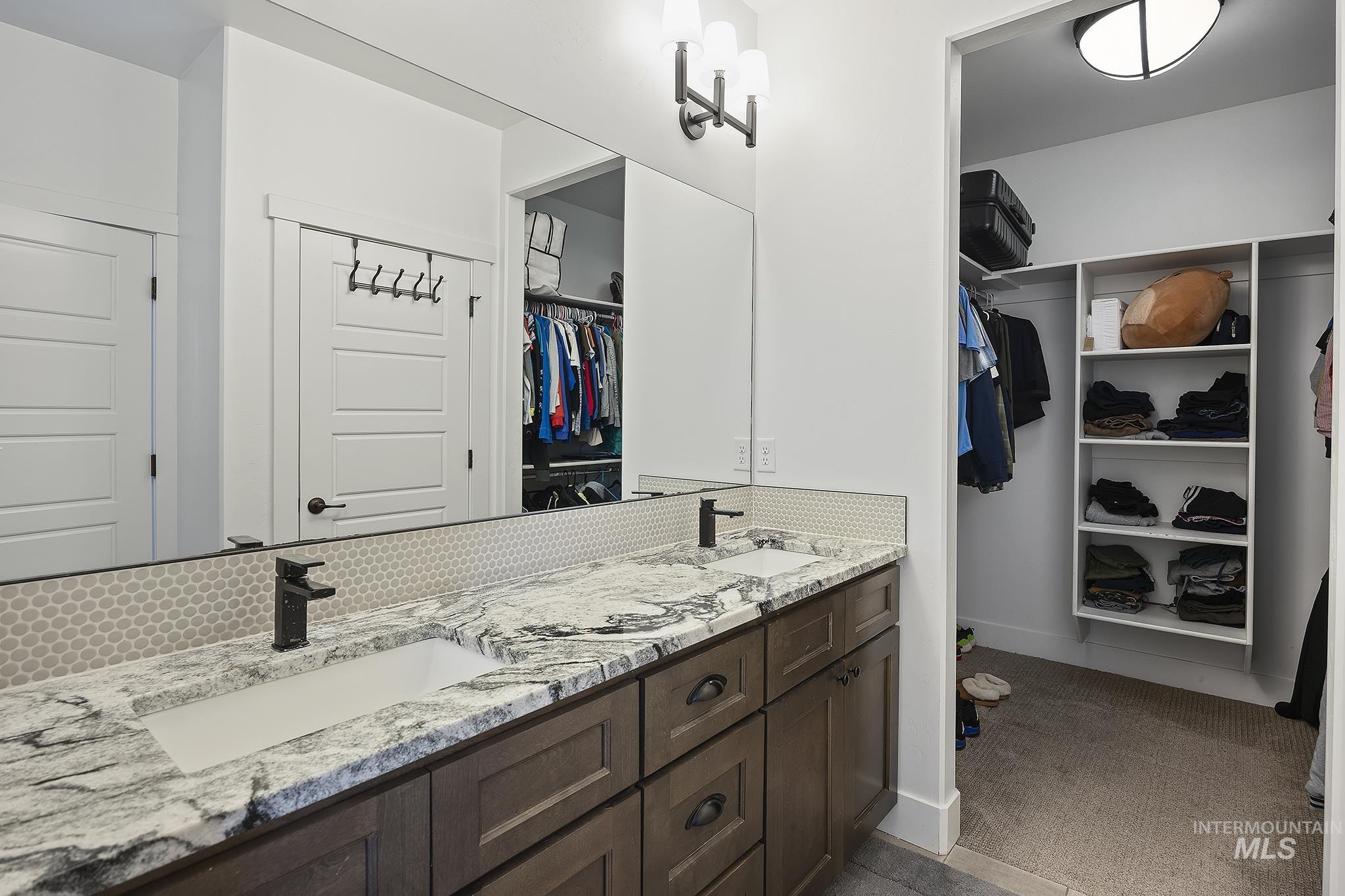 827 Mossview Ave, Twin Falls, Idaho 83301, 4 Bedrooms, 3 Bathrooms, Residential For Sale, Price $540,000, 98977588