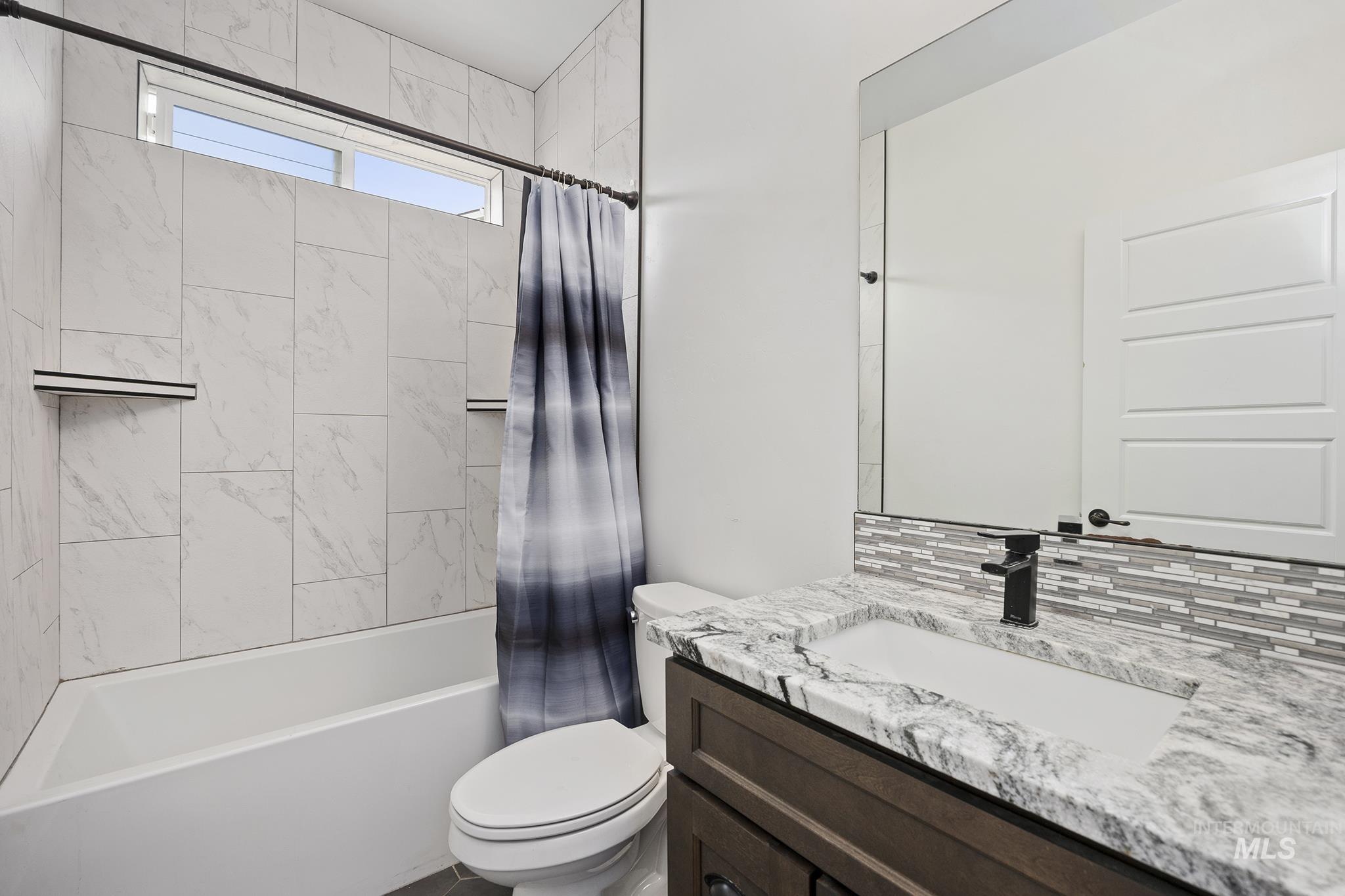 827 Mossview Ave, Twin Falls, Idaho 83301, 4 Bedrooms, 3 Bathrooms, Residential For Sale, Price $540,000, 98977588