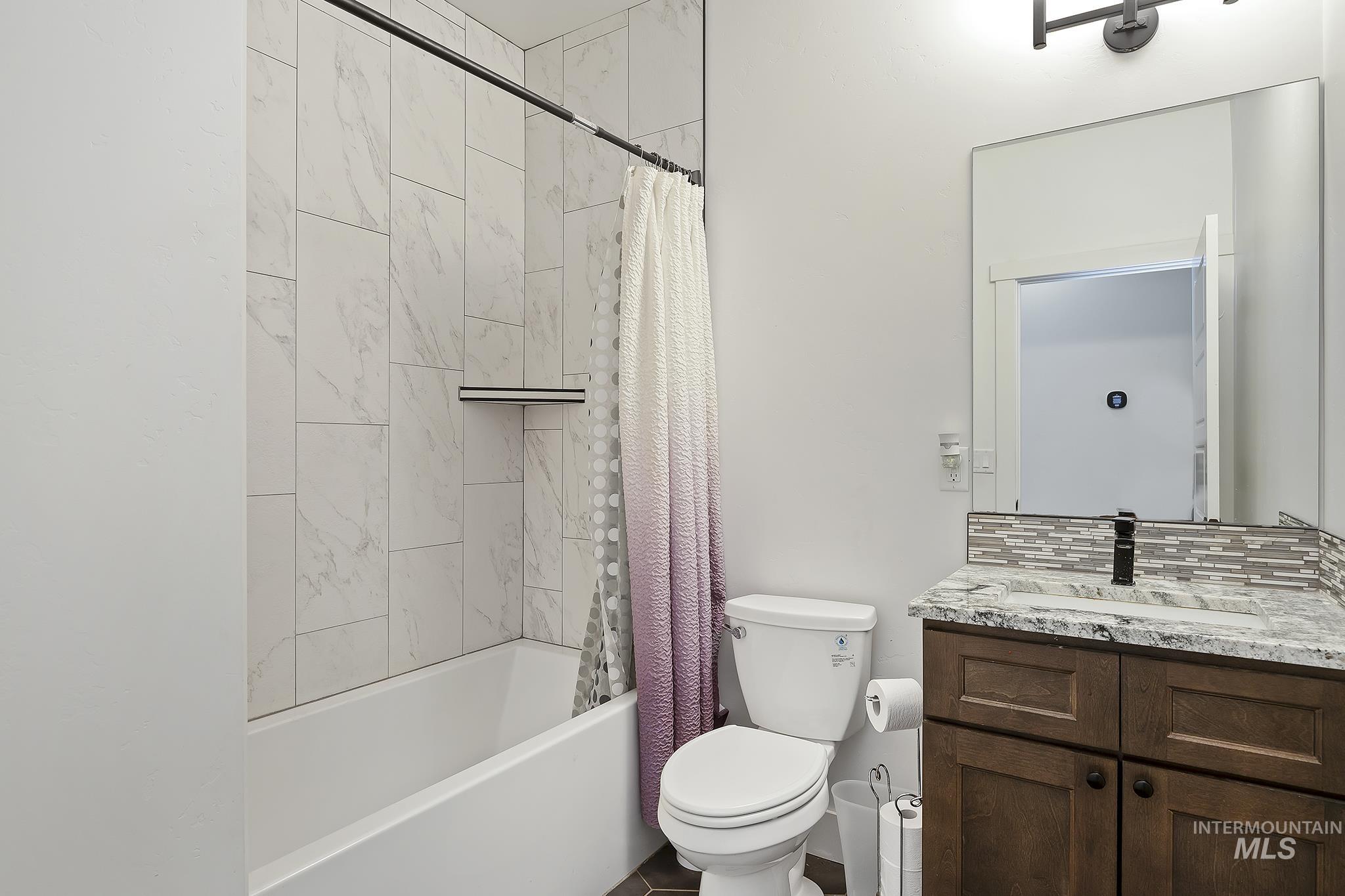 827 Mossview Ave, Twin Falls, Idaho 83301, 4 Bedrooms, 3 Bathrooms, Residential For Sale, Price $540,000, 98977588