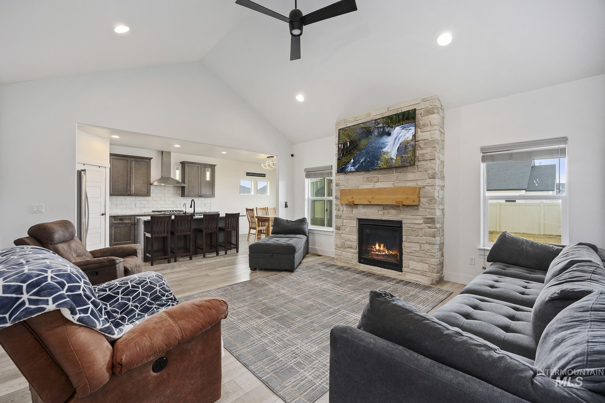 827 Mossview Ave, Twin Falls, Idaho 83301, 4 Bedrooms, 3 Bathrooms, Residential For Sale, Price $540,000, 98977588