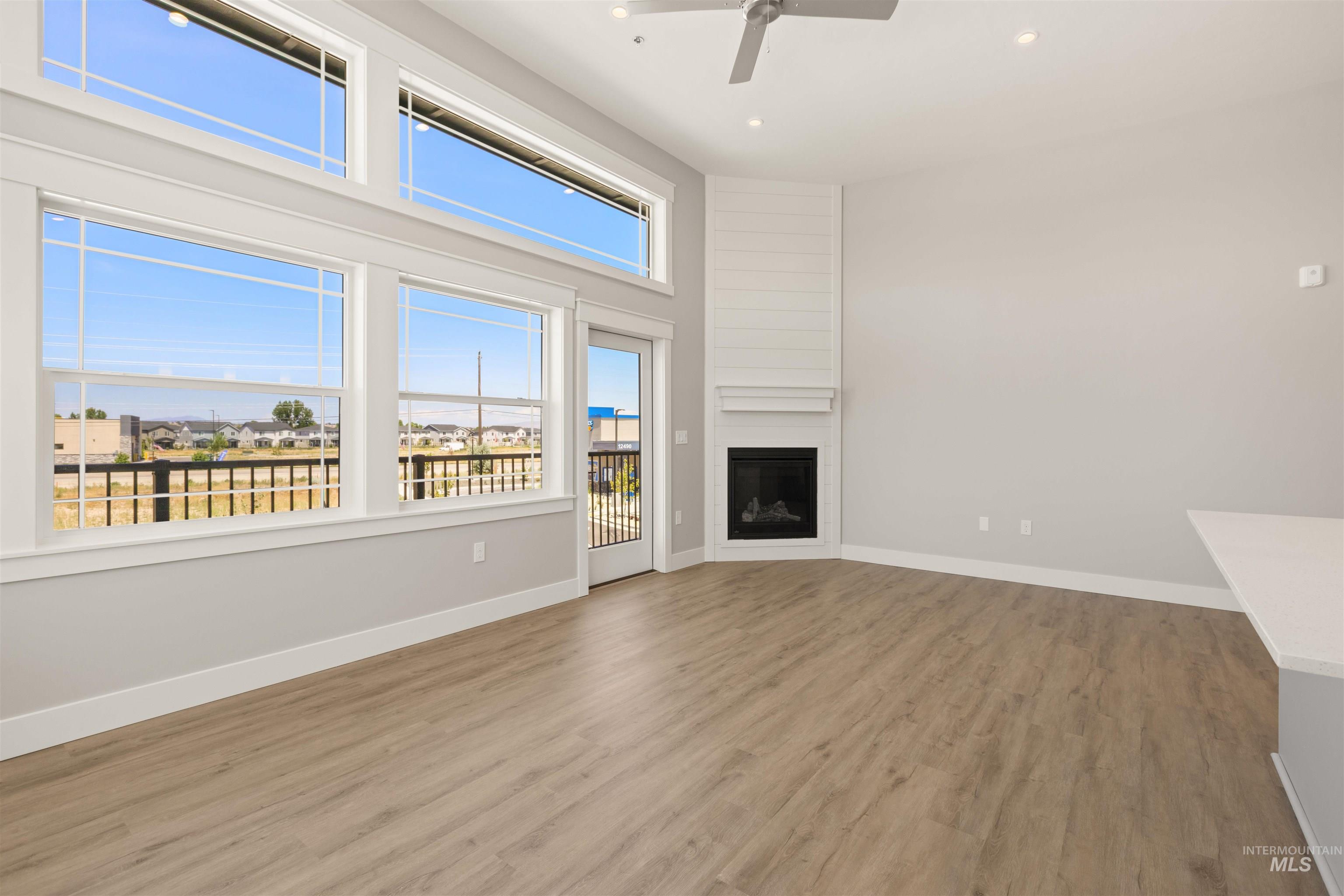 12545 W State St, Suite 208, Star, Idaho 83669, 2 Bedrooms, 2 Bathrooms, Residential Income For Sale, Price $250,000, 98977594