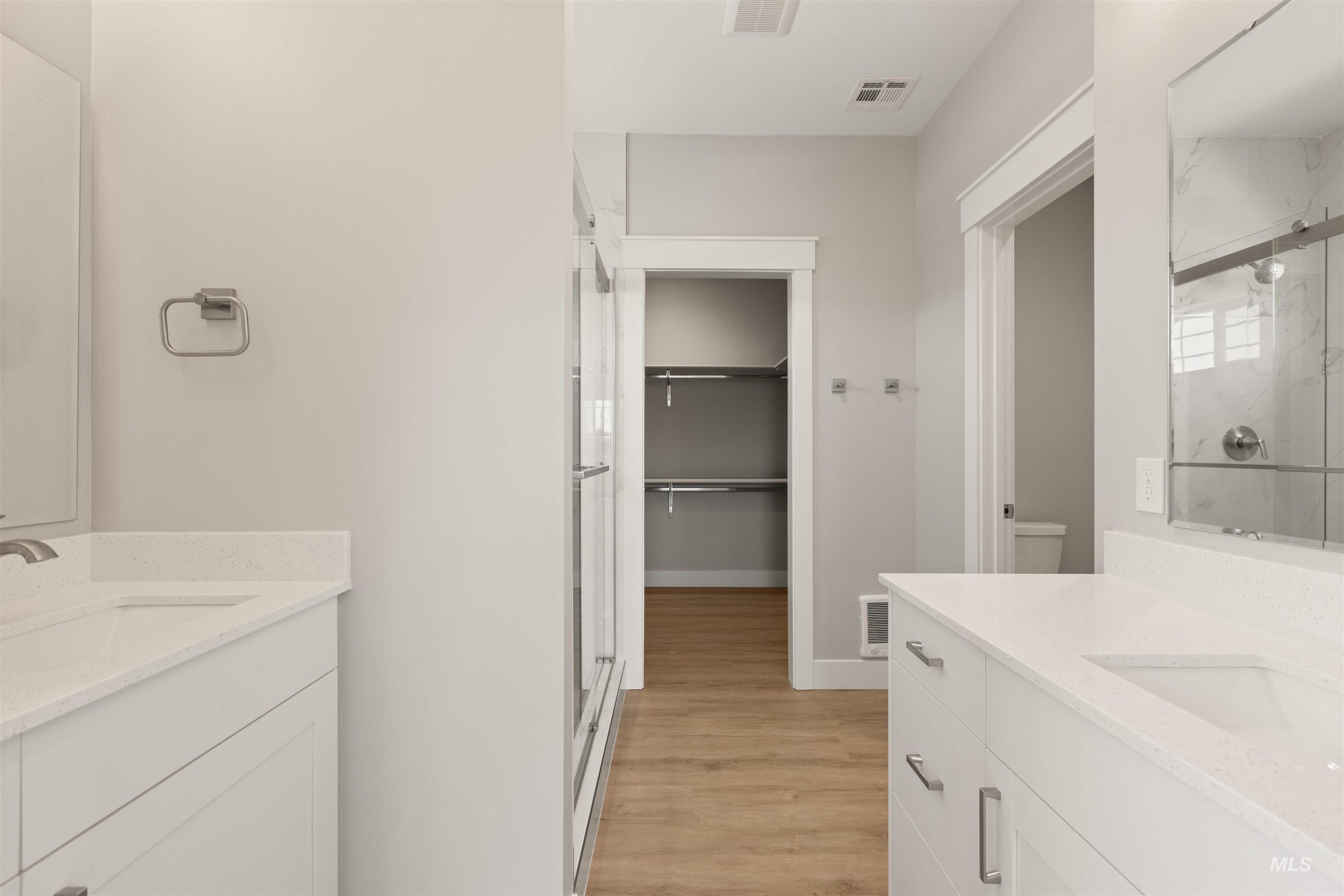 12545 W State St, Suite 207, Star, Idaho 83669, 2 Bedrooms, 2 Bathrooms, Residential Income For Sale, Price $250,000, 98977595