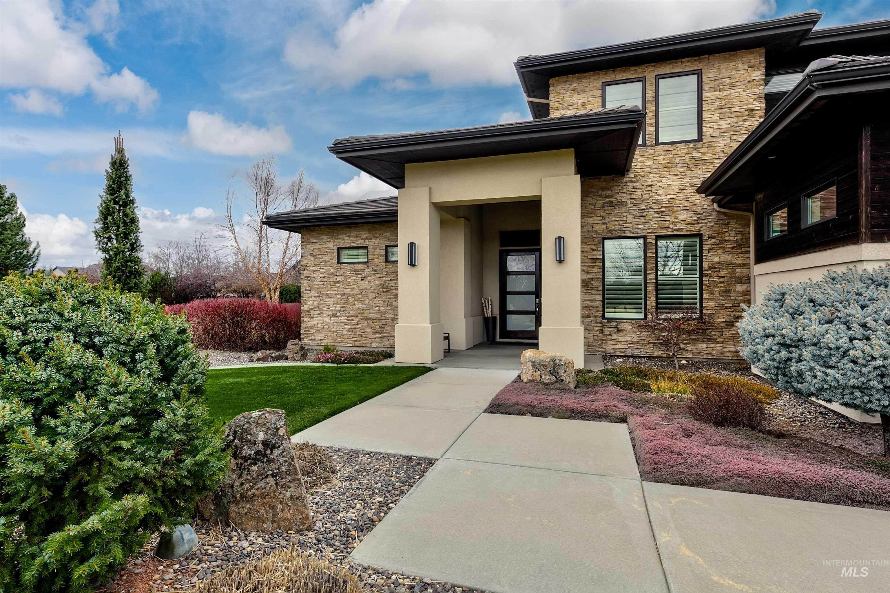 7095 N Tree Haven Pl, Meridian, Idaho 83646-4977, 4 Bedrooms, 4.5 Bathrooms, Residential For Sale, Price $1,949,900,MLS 98977604