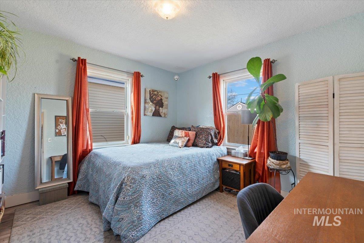 619 S. Pine St., Nampa, Idaho 83686, 3 Bedrooms, 1 Bathroom, Residential For Sale, Price $329,900, 98977606