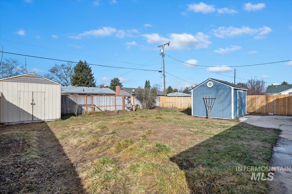 619 S. Pine St., Nampa, Idaho 83686, 3 Bedrooms, 1 Bathroom, Residential For Sale, Price $329,900, 98977606