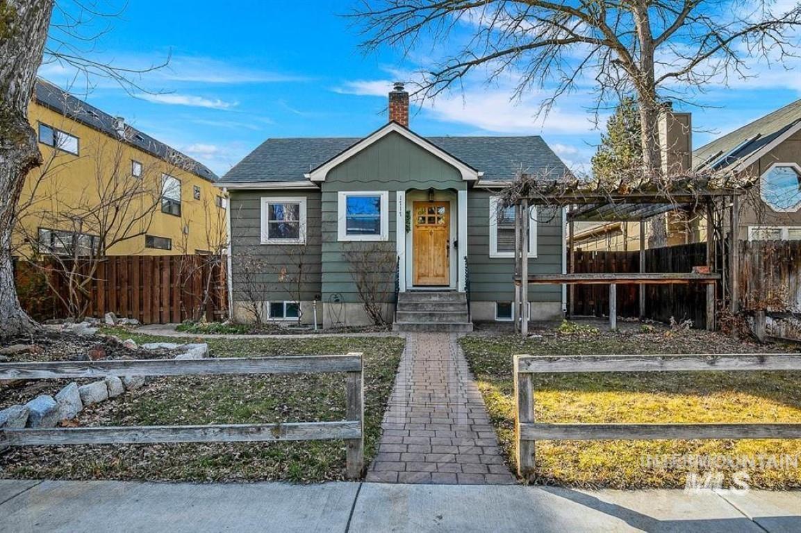 1717 N 13th, Boise, Idaho 83702, 4 Bedrooms, 3 Bathrooms, Residential For Sale, Price $1,075,000,MLS 98977609
