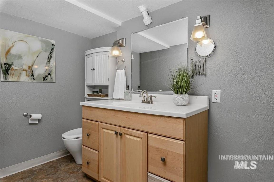 1717 N 13th, Boise, Idaho 83702, 4 Bedrooms, 3 Bathrooms, Residential For Sale, Price $1,075,000,MLS 98977609