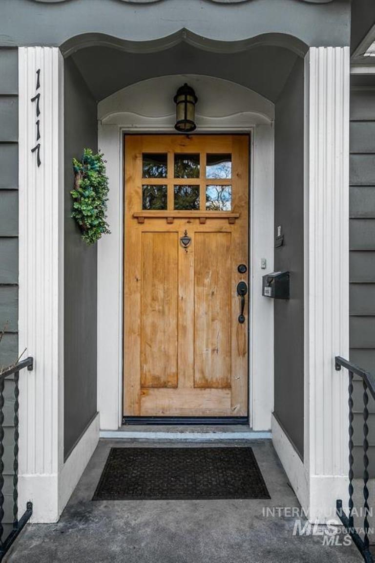 1717 N 13th, Boise, Idaho 83702, 4 Bedrooms, 3 Bathrooms, Residential For Sale, Price $1,075,000,MLS 98977609
