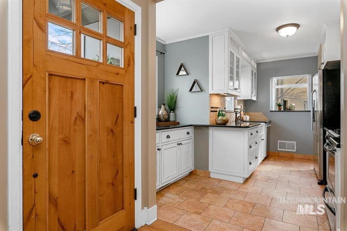 1717 N 13th, Boise, Idaho 83702, 4 Bedrooms, 3 Bathrooms, Residential For Sale, Price $1,075,000,MLS 98977609