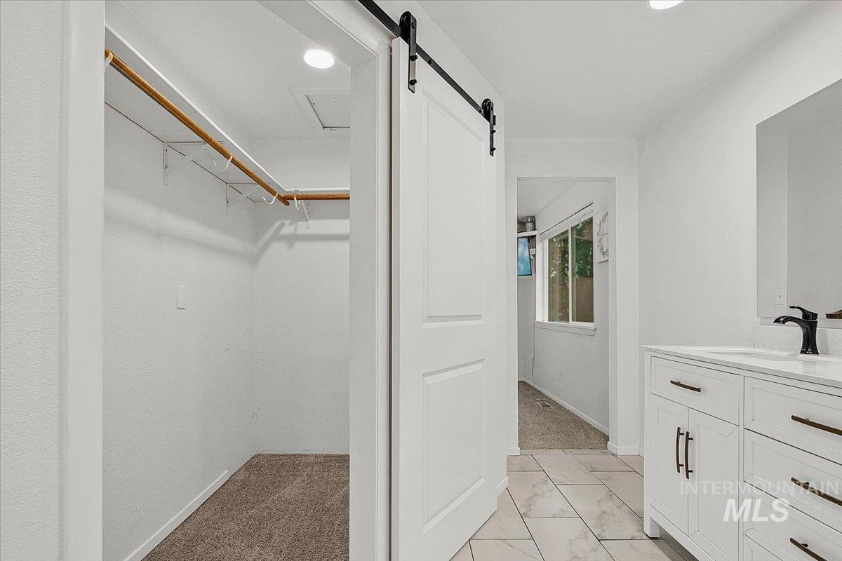 1184 Downing Dr, Eagle, Idaho 83616, 3 Bedrooms, 2.5 Bathrooms, Residential For Sale, Price $874,900,MLS 98977615