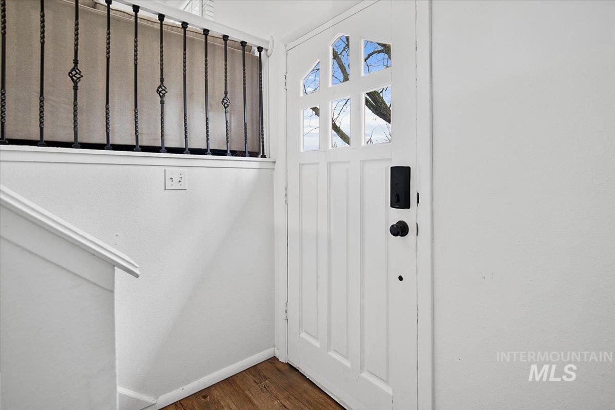 1184 Downing Dr, Eagle, Idaho 83616, 3 Bedrooms, 2.5 Bathrooms, Residential For Sale, Price $874,900,MLS 98977615