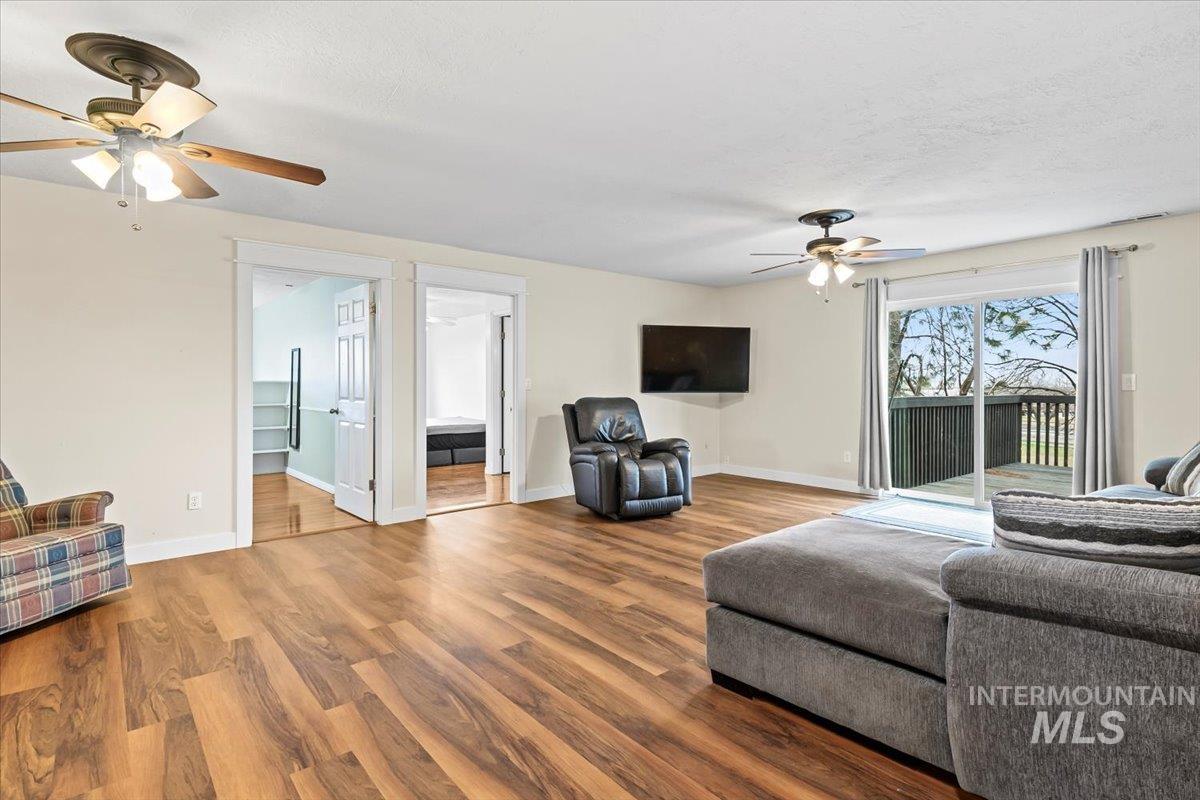 11545 Kuna, Kuna, Idaho 83634, 7 Bedrooms, 3 Bathrooms, Residential For Sale, Price $1,800,000,MLS 98977617