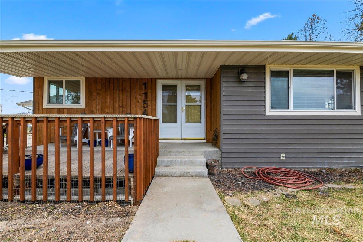 11545 Kuna, Kuna, Idaho 83634, 7 Bedrooms, 3 Bathrooms, Residential For Sale, Price $1,800,000,MLS 98977617