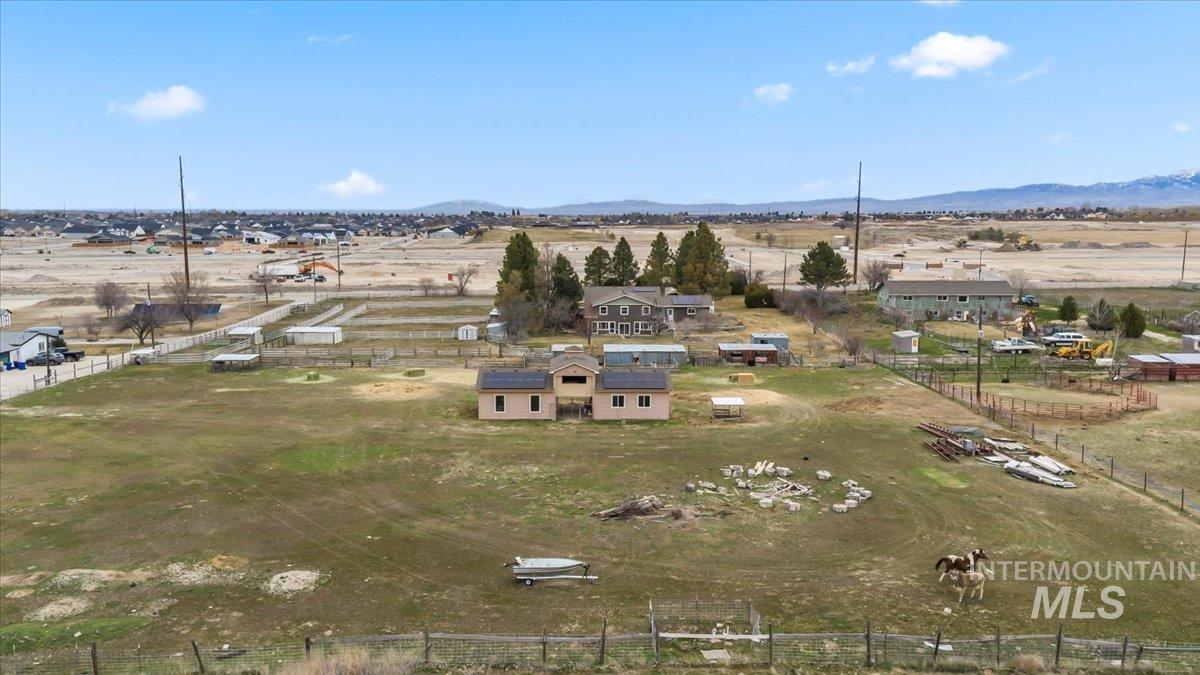 11545 Kuna, Kuna, Idaho 83634, 7 Bedrooms, 3 Bathrooms, Residential For Sale, Price $1,800,000,MLS 98977617