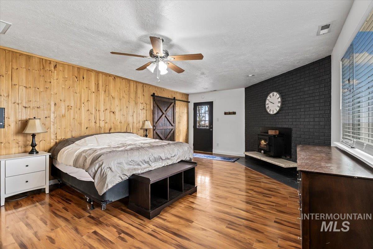 11545 Kuna, Kuna, Idaho 83634, 7 Bedrooms, 3 Bathrooms, Residential For Sale, Price $1,800,000,MLS 98977617