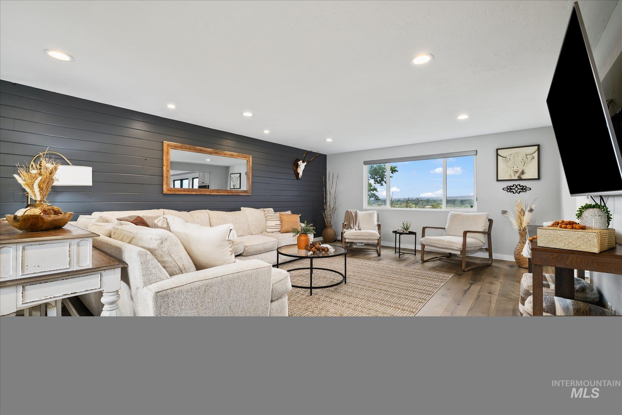 12170 Chinden Ridge, Boise, Idaho 83714, 5 Bedrooms, 3.5 Bathrooms, Residential For Sale, Price $1,100,000,MLS 98977623