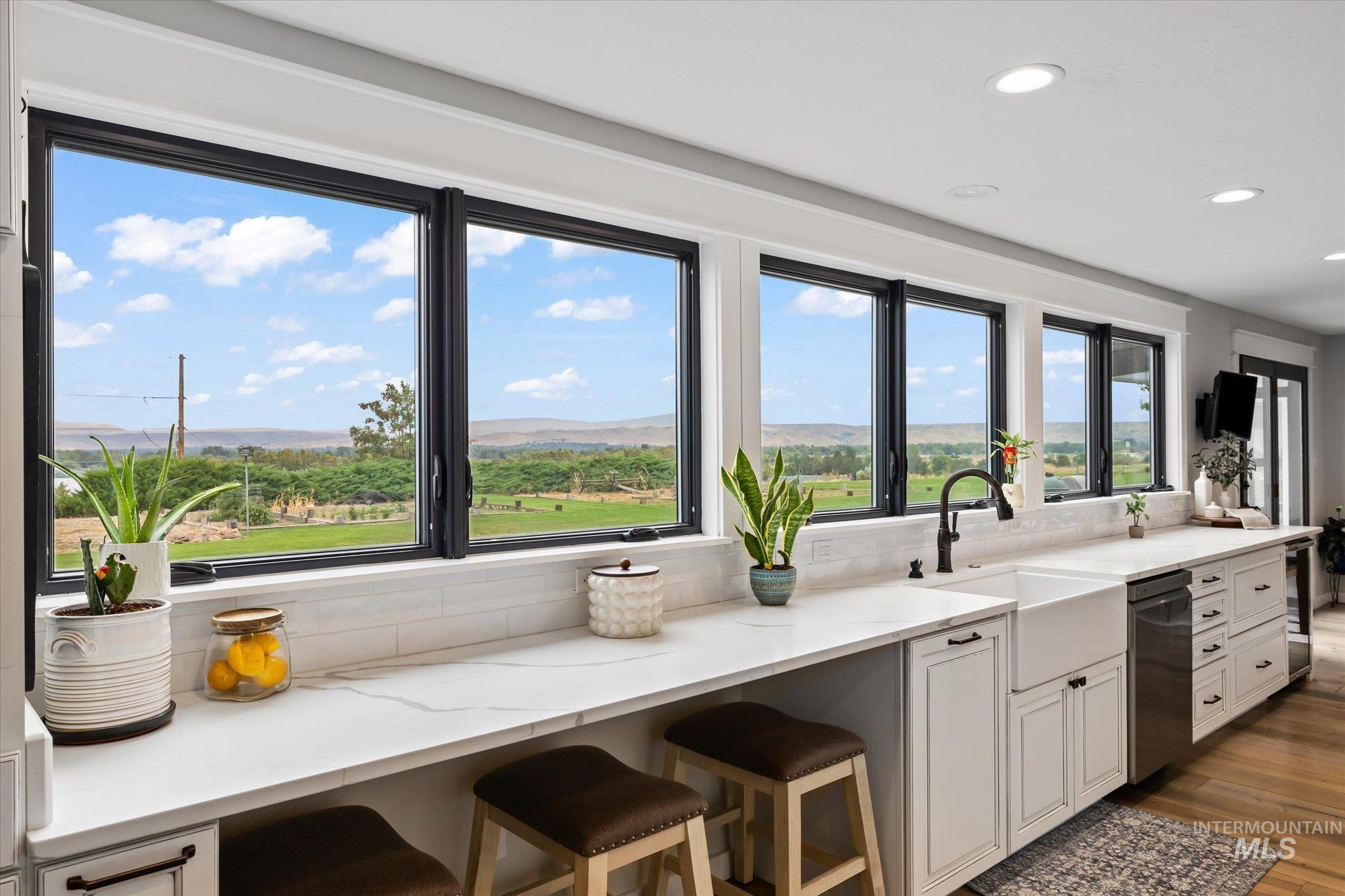 12170 Chinden Ridge, Boise, Idaho 83714, 5 Bedrooms, 3.5 Bathrooms, Residential For Sale, Price $1,100,000,MLS 98977623