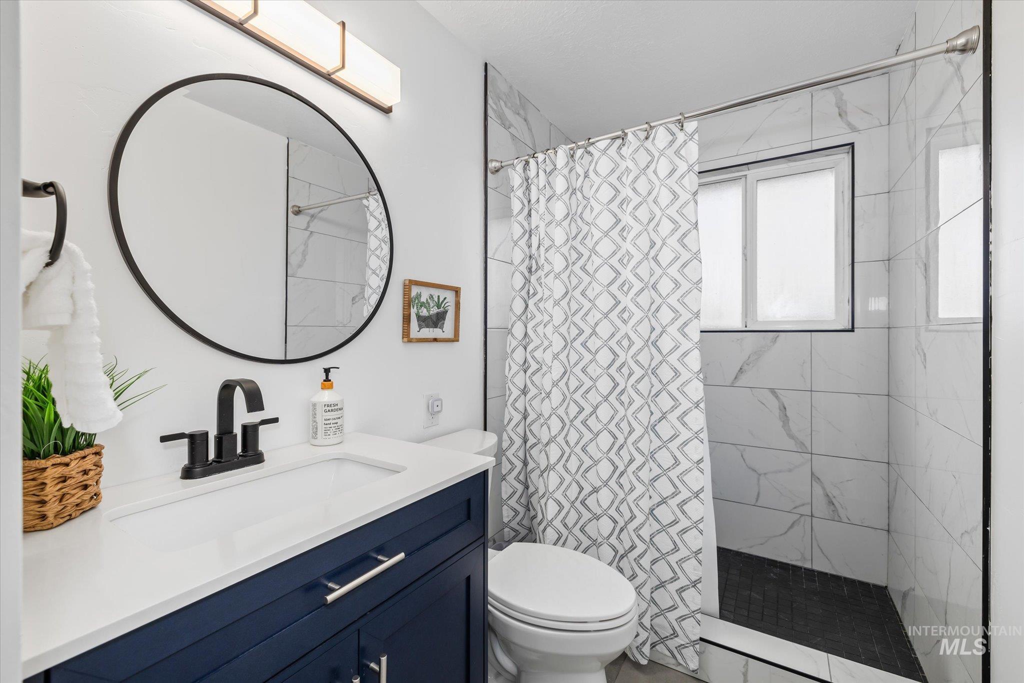 12170 Chinden Ridge, Boise, Idaho 83714, 5 Bedrooms, 3.5 Bathrooms, Residential For Sale, Price $1,100,000,MLS 98977623