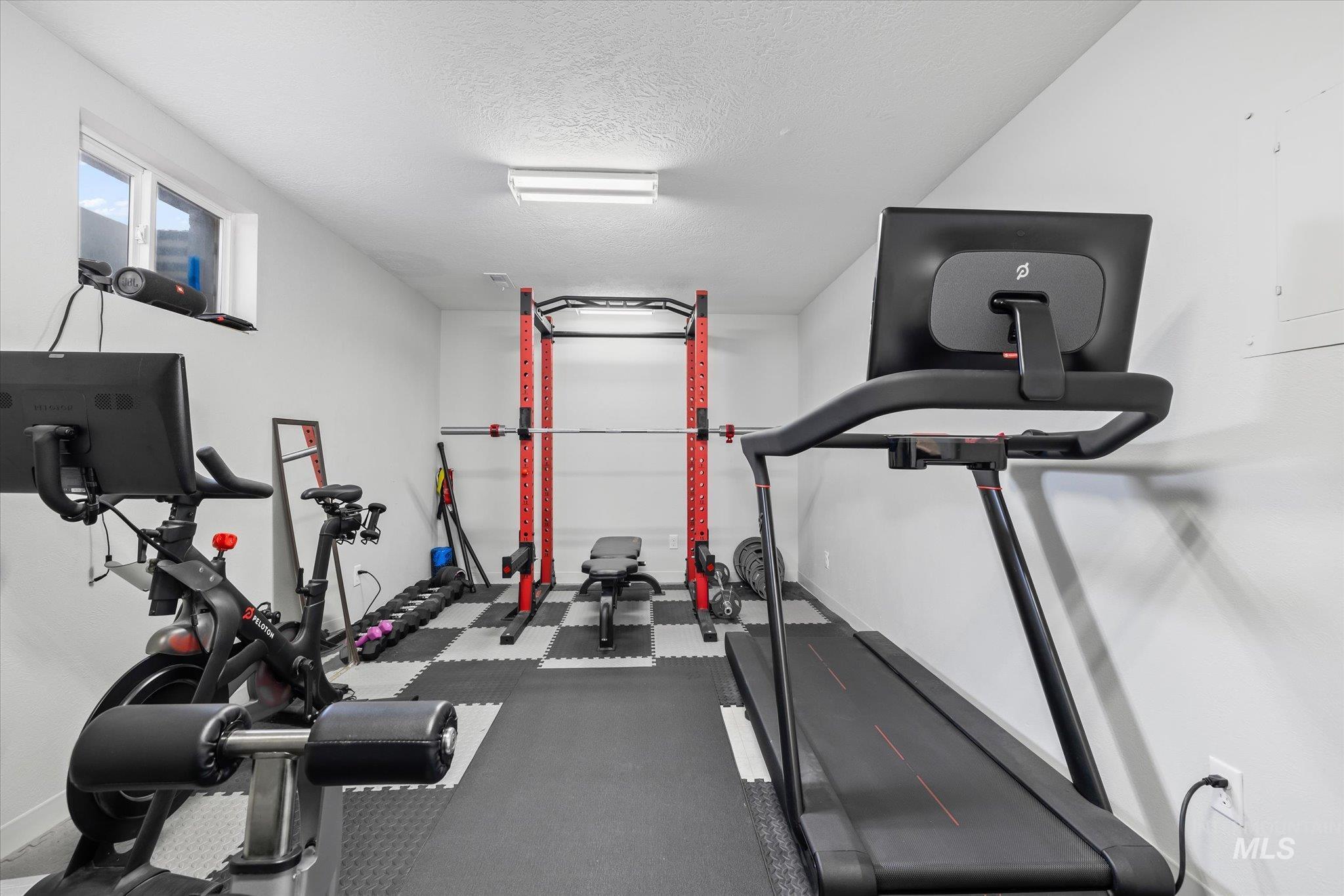 12170 Chinden Ridge, Boise, Idaho 83714, 5 Bedrooms, 3.5 Bathrooms, Residential For Sale, Price $1,100,000,MLS 98977623