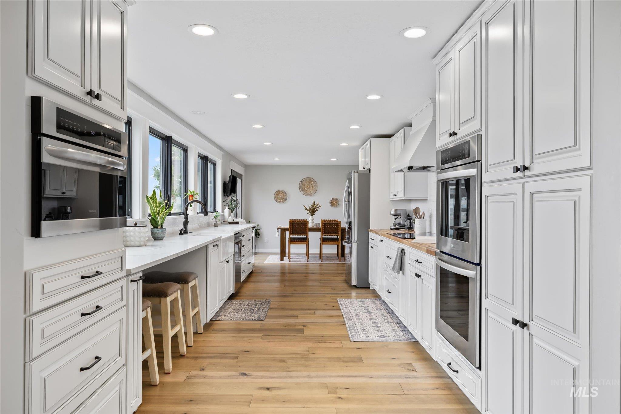 12170 Chinden Ridge, Boise, Idaho 83714, 5 Bedrooms, 3.5 Bathrooms, Residential For Sale, Price $1,100,000,MLS 98977623