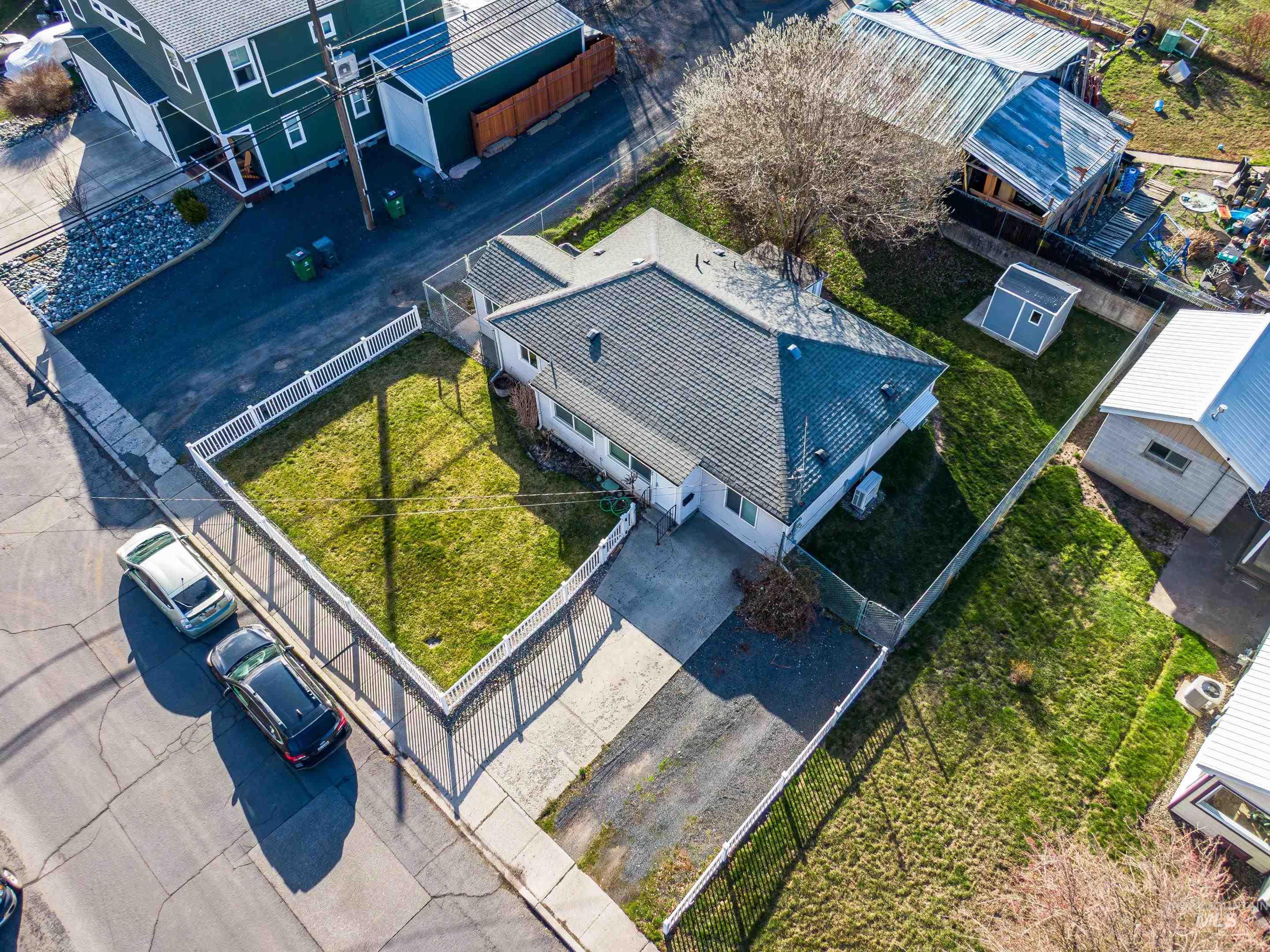 409 E E St, Moscow, Idaho 83843, 3 Bedrooms, 1 Bathroom, Residential For Sale, Price $339,000, 98977624