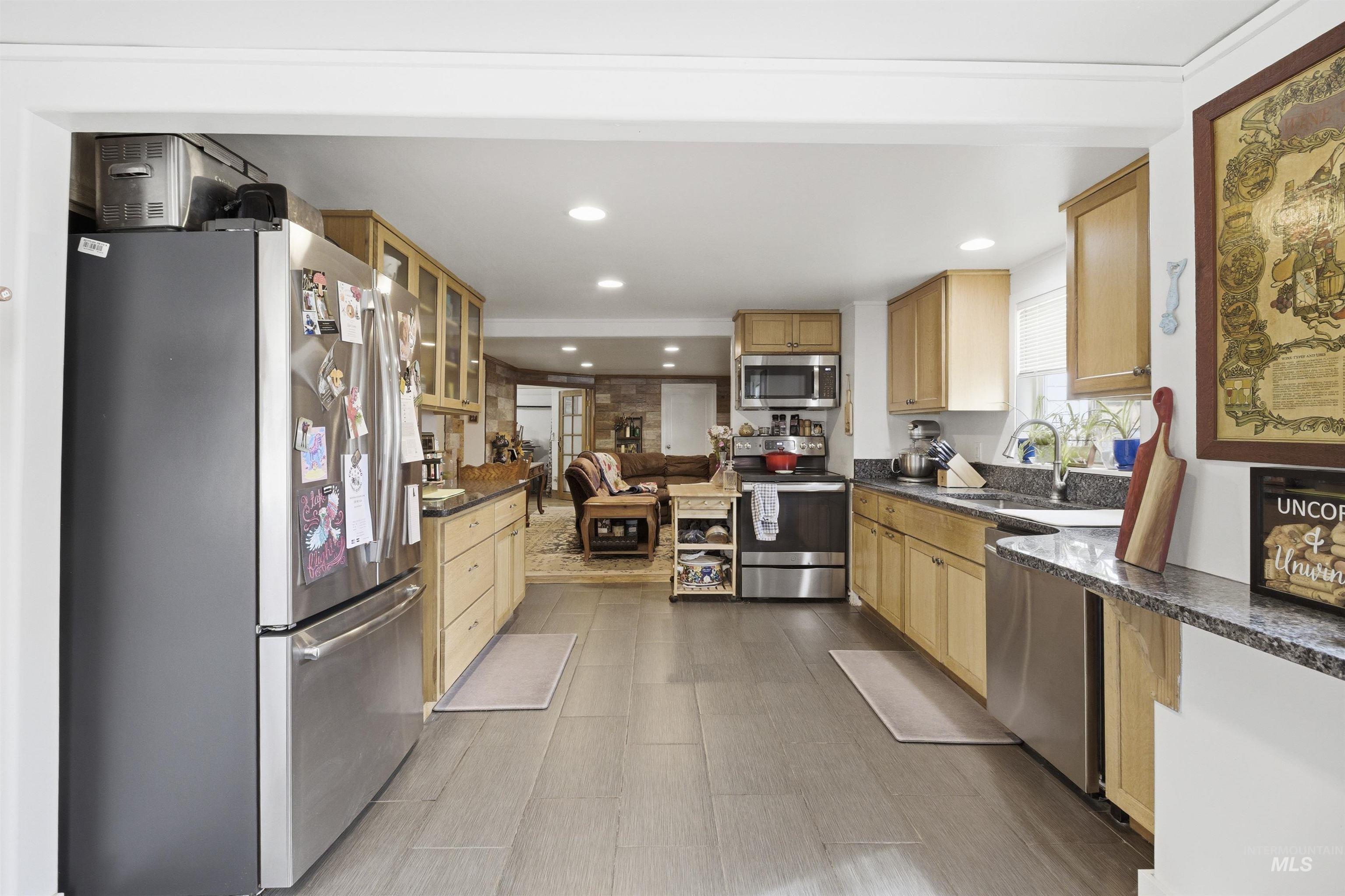 409 E E St, Moscow, Idaho 83843, 3 Bedrooms, 1 Bathroom, Residential For Sale, Price $339,000, 98977624