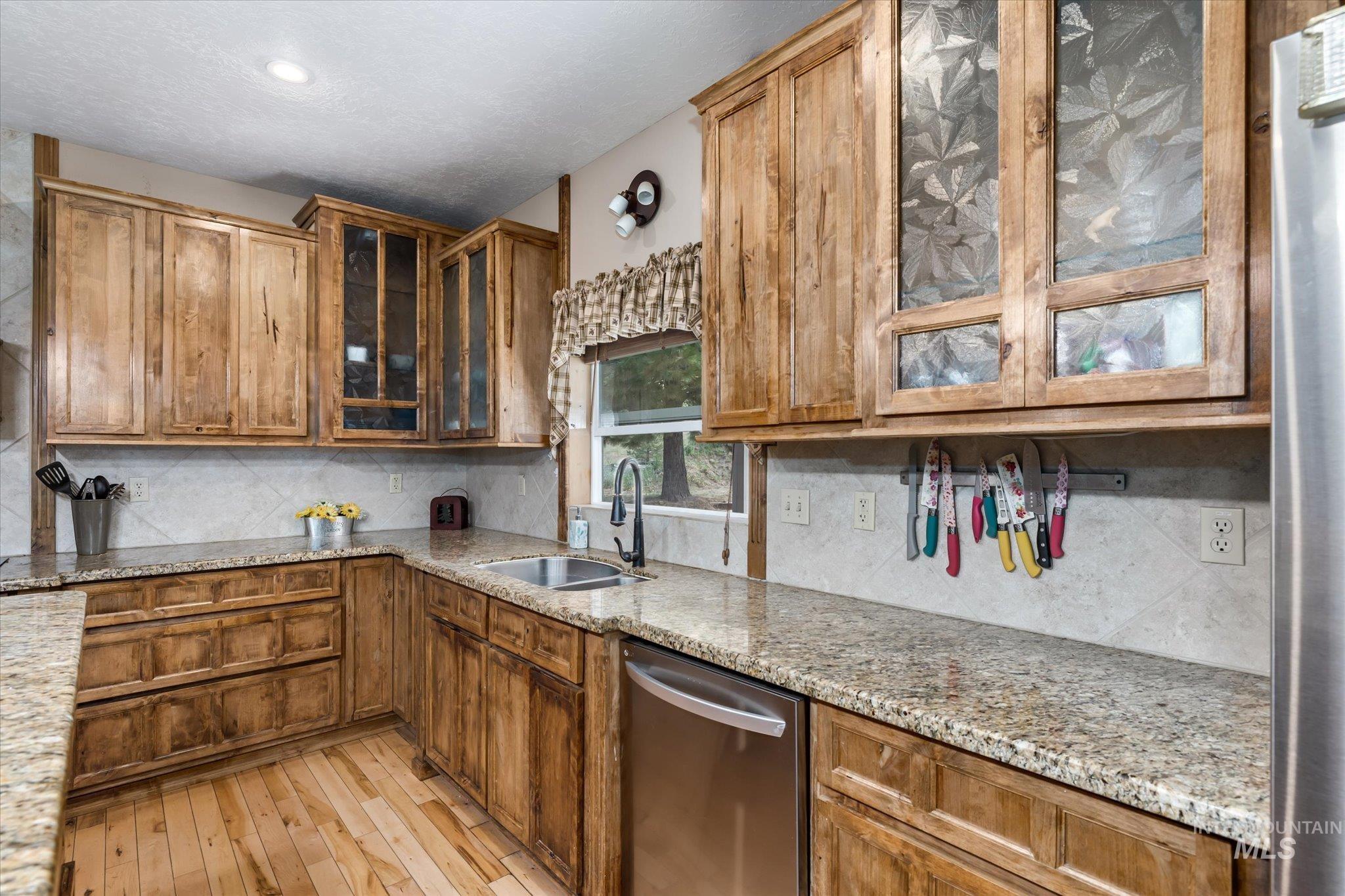 1126 Banks Lowman, Garden Valley, Idaho 83622, 3 Bedrooms, 3 Bathrooms, Residential For Sale, Price $699,900,MLS 98977625