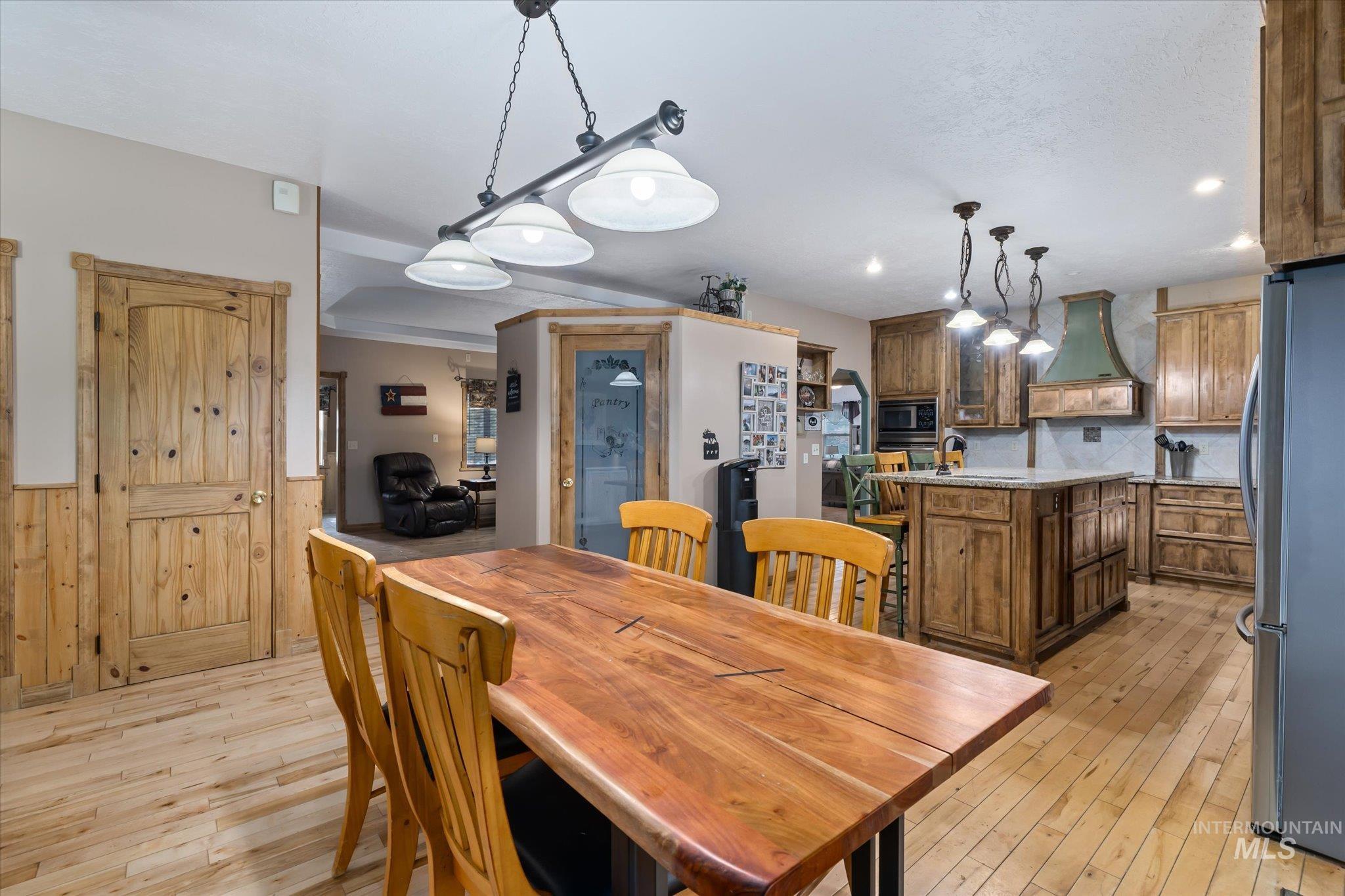 1126 Banks Lowman, Garden Valley, Idaho 83622, 3 Bedrooms, 3 Bathrooms, Residential For Sale, Price $725,000,MLS 98977625